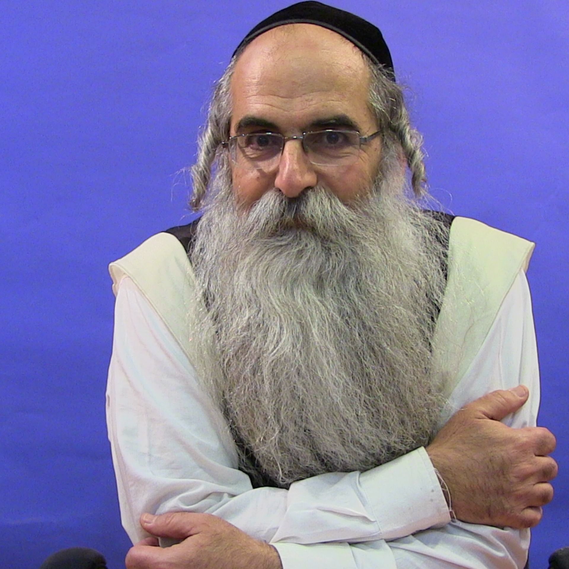 שיעור שלישי צמצום - השער לעולם רוחני בסדרת שיעורים בקבלה-אורות וכלים-מושגים בסיסיים