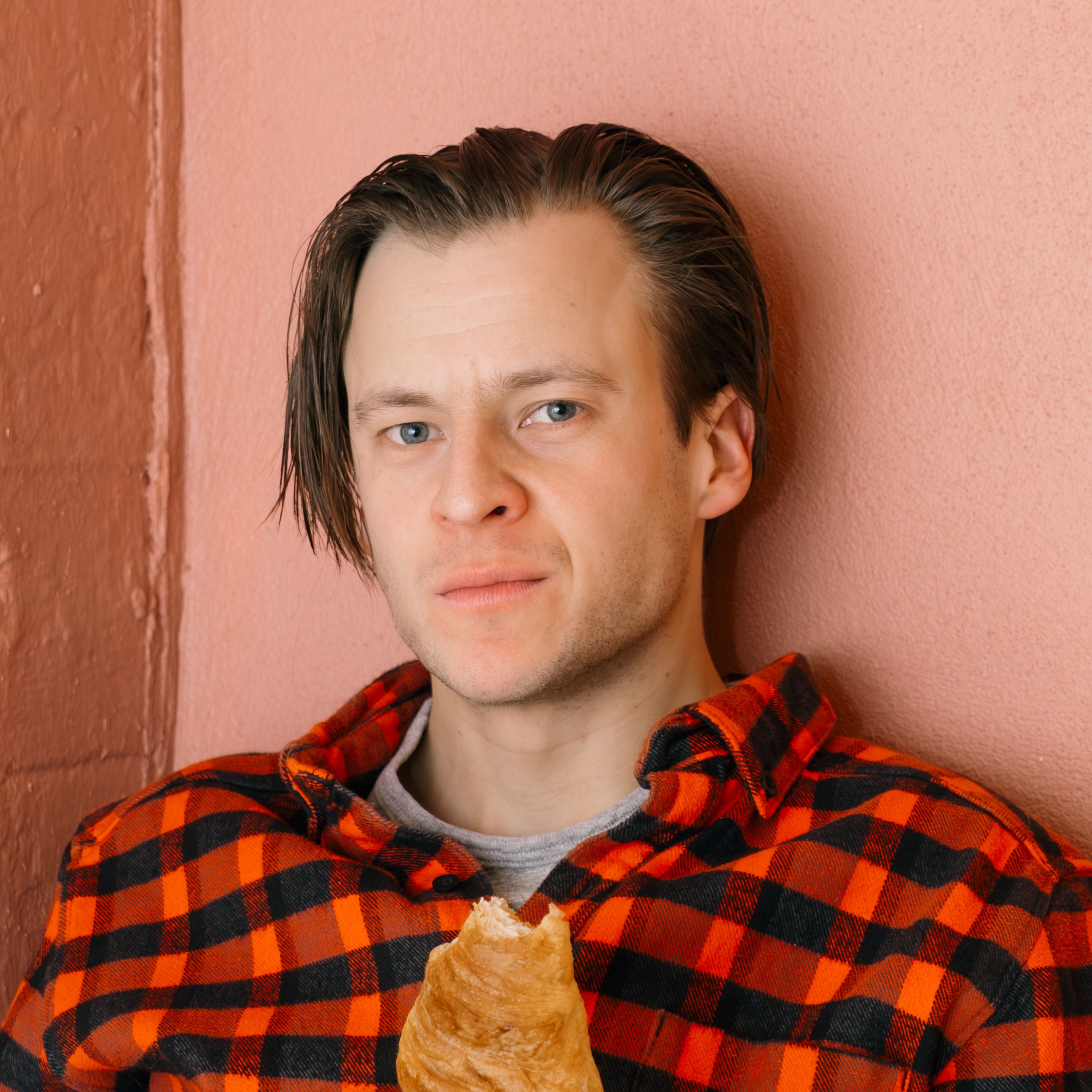 Acteur én muzikant Jonas Vermeulen: “Ik prijs mezelf gelukkig dat ik dit allemaal mag doen” episode artwork