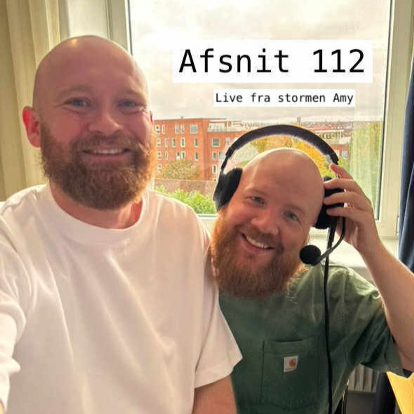 #112 "Hyklerisk komik, stabil rejsning med Joan Ørting og sidste omgang Spang" #112 "Hyklerisk komik, stabil rejsning med Joan Ørting og sidste omgang Spang"