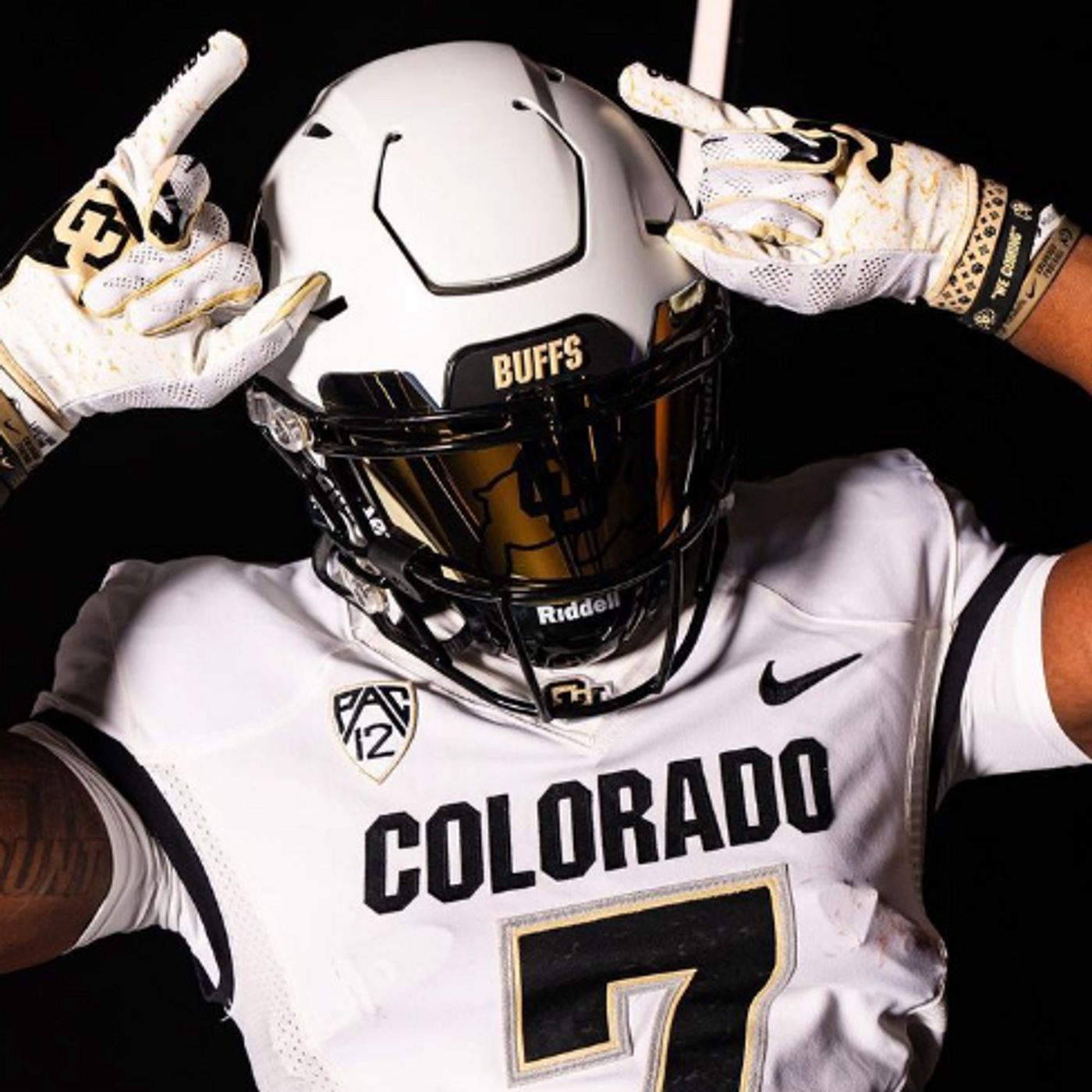 Buff 'Em Updates (EP. 4): What will TE Chamon Metayer bring to Colorado's offense? episode artwork