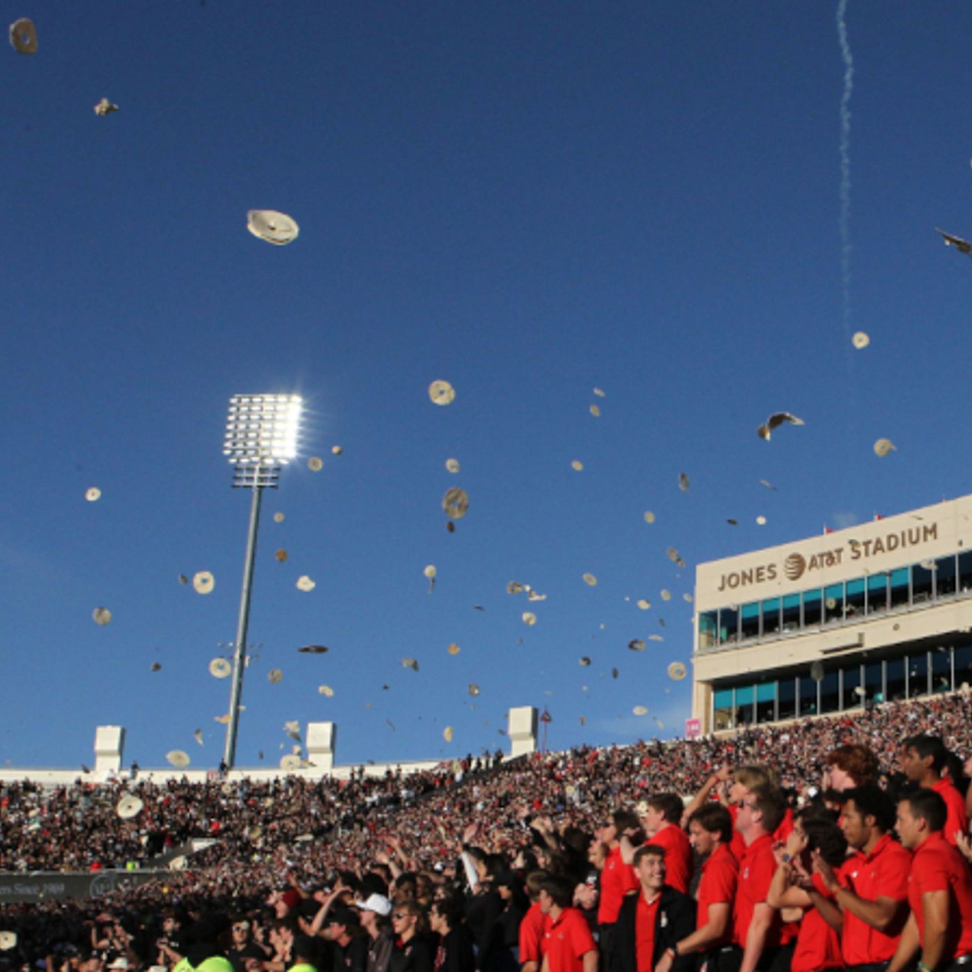 Buffaloes dodge tortillas, hang on to beat Red Raiders (Analysis) episode artwork