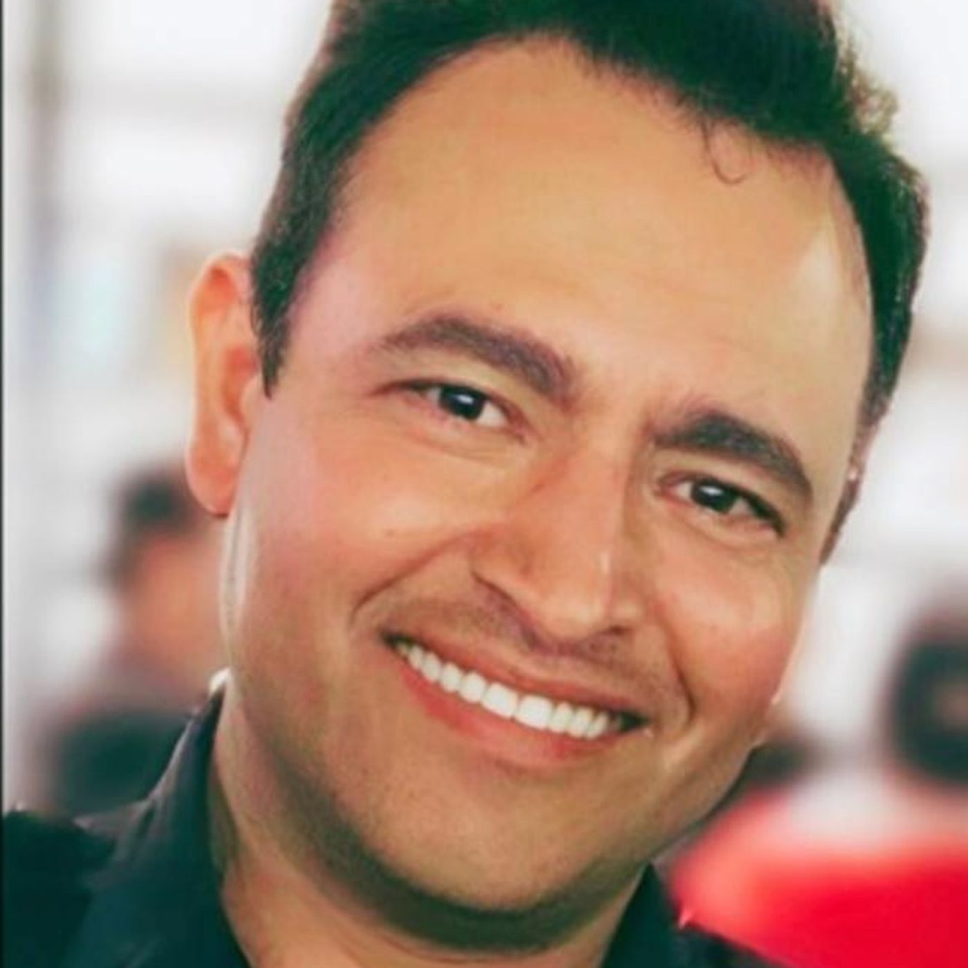 ENTREVISTA CON ALCALDE DE OXNARD Luis Mc Arthur