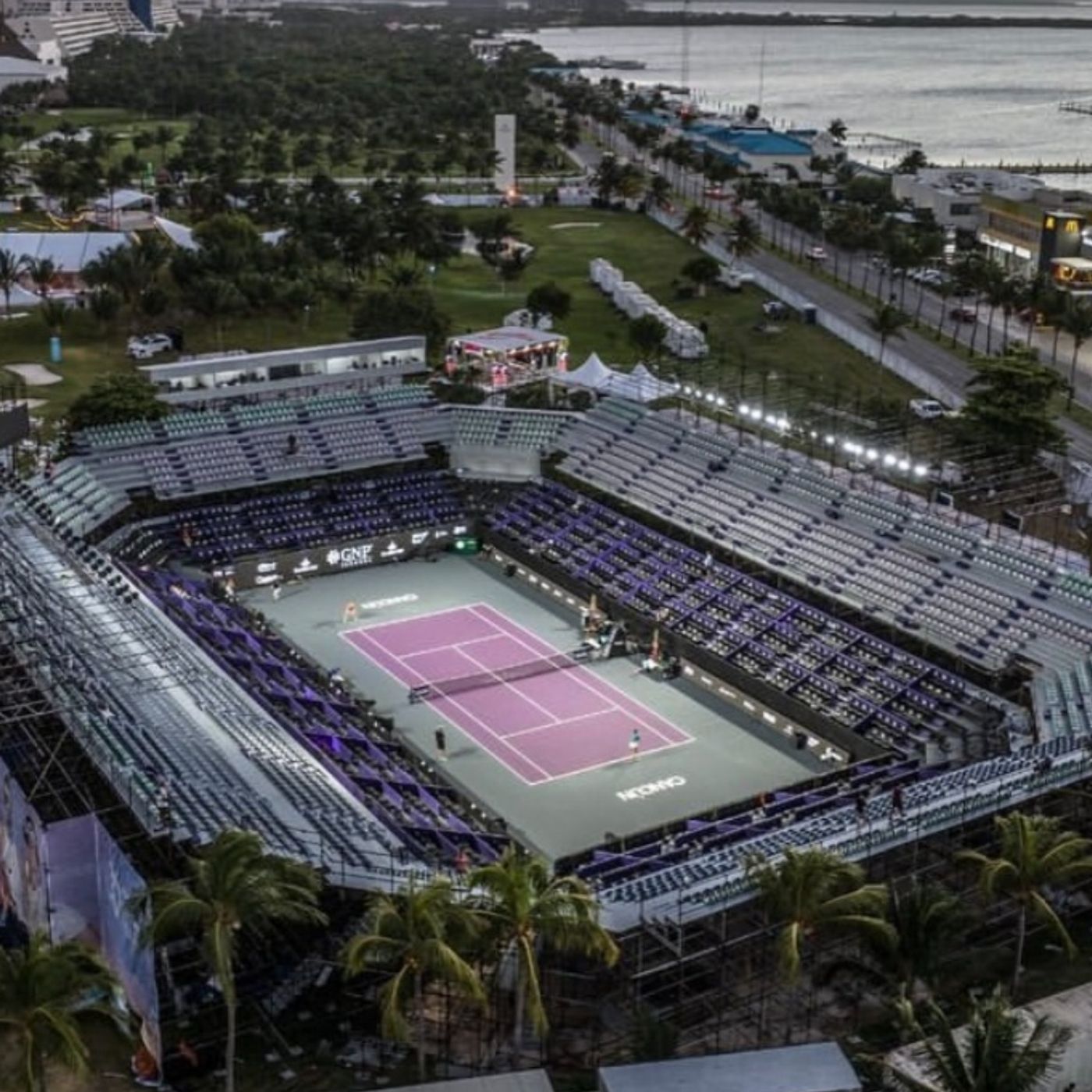 Tennis Piochas