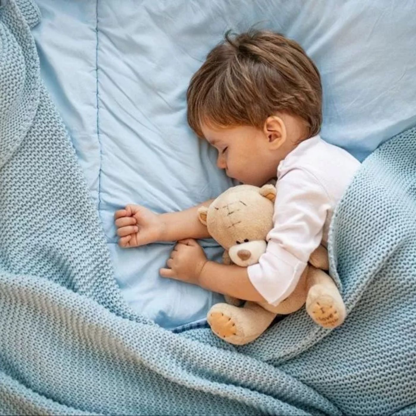 Gabrielle Carmody: Sleep Challenges On The SPECTRUM, Improving Sleep Hygiene, Setting Events, Biggest Sleep Misconceptions