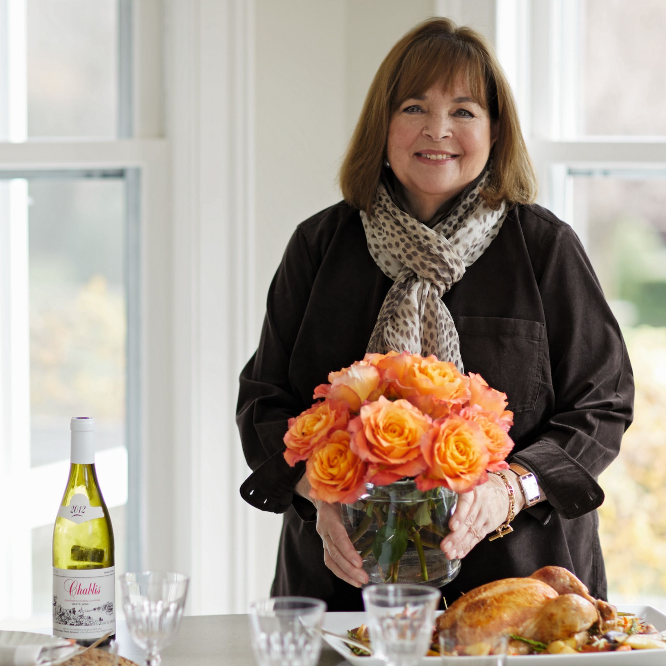 cover of episode Ina Garten Dishes On Dinnertime, Family Meals, And Holidays In Paris