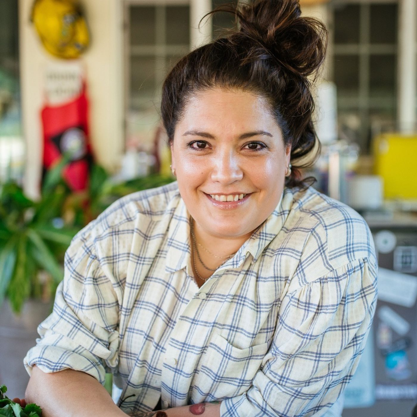 cover of episode Chef Maria Mazon Of Tucson’s Boca And Sona On Representing Her Mexico
