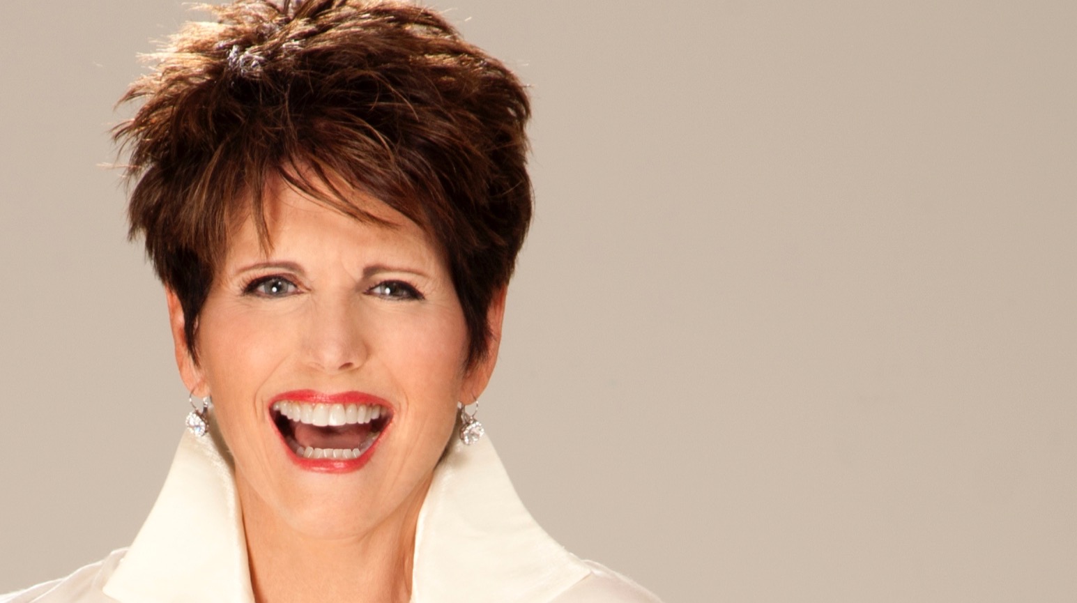Lucie Arnaz - Renowned Singer, Actress And Entertainer. Broadway, Nightclubs, Oscars, The White House. Films: "The Jazz Singer". TV: "Sons And Daughters". Parents - Lucille Ball And Desi Arnaz!