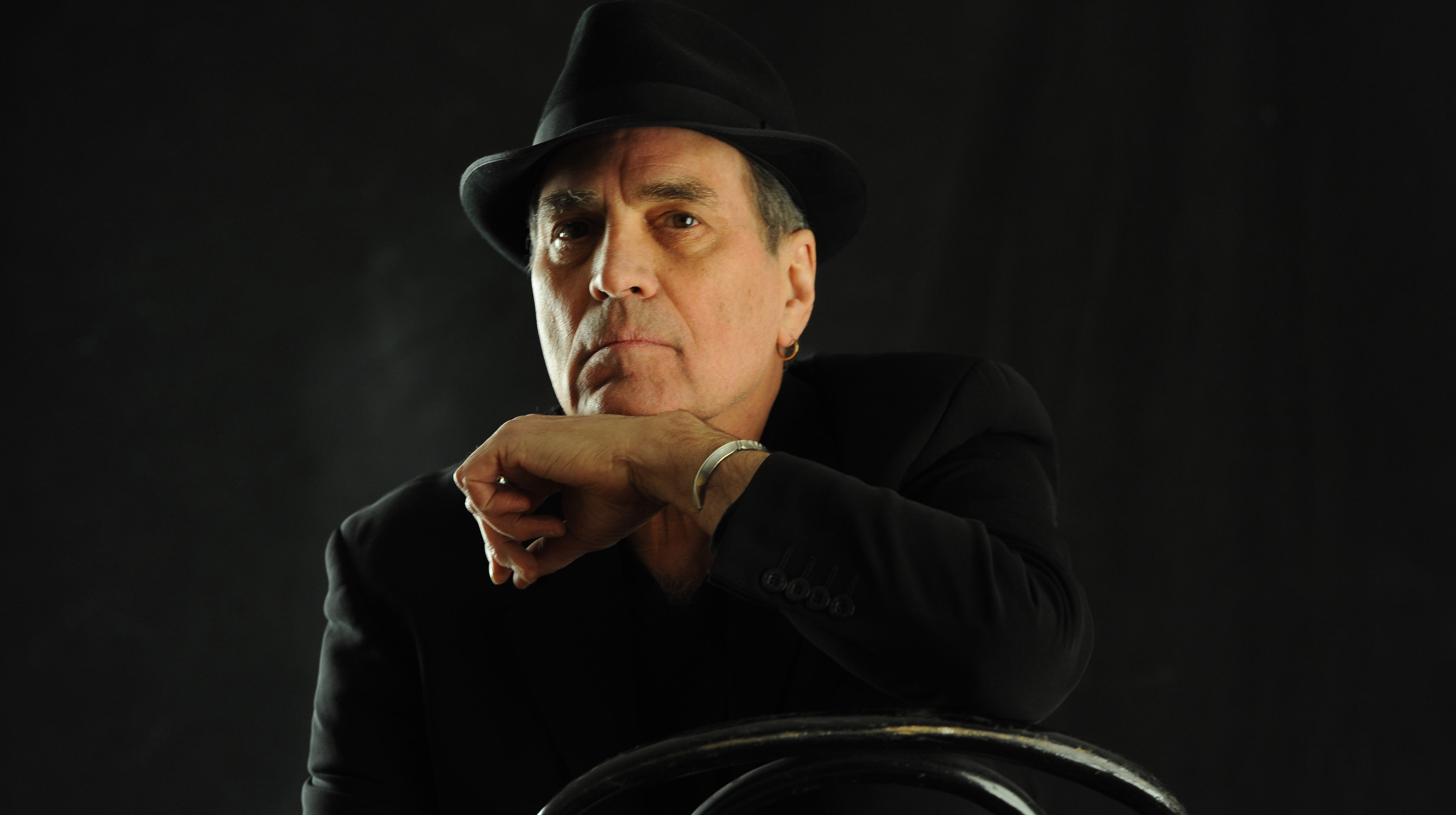 Eric Andersen - Legendary Troubadour And Singer-Songwriter From The 1960s Folk Music Era. Early Songs Include "Violets Of Dawn". His Songs Were Covered By Dylan, Judy Collins, Grateful Dead, Johnny Cash And Others. New Album: Dance Of Love And Death"!