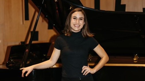 Alexa Constantine - LA-Based Collaborative Pianist. Performs With Take3, Classical Crossover Trio. Staff Pianist At UCLA! National Trumpet Competition!
