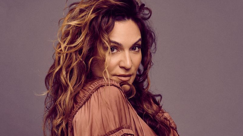 Shoshana Bean - Broadway And Vocal Superstar! 2x Tony Nominated Broadway Actress: "Hell’s Kitchen", "Mr. Saturday Night", "Wicked", "Waitress", "Hairspray". Grammy Winning Singer!