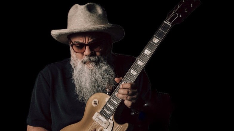 Jimmy Vivino - All-Star Guitarist; Bandleader Of Conan O'Brien's TV Show Bands; Member Of The Fab Faux, World’s Greatest Beatles Tribute Band. Member of Canned Heat. Talks About Zero Mostel and Fiddler On The Roof, Al Kooper, Laura Nyro And More!