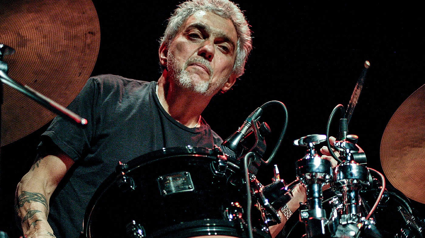 Steve Gadd - World Class Drummer. Played And/Or Toured With James Taylor, Paul Simon, Eric Clapton, Chick Corea, Sinatra, Pavarotti. Recordings Include "Aja", "50 Ways To Leave Your Lover", "The Hustle"!