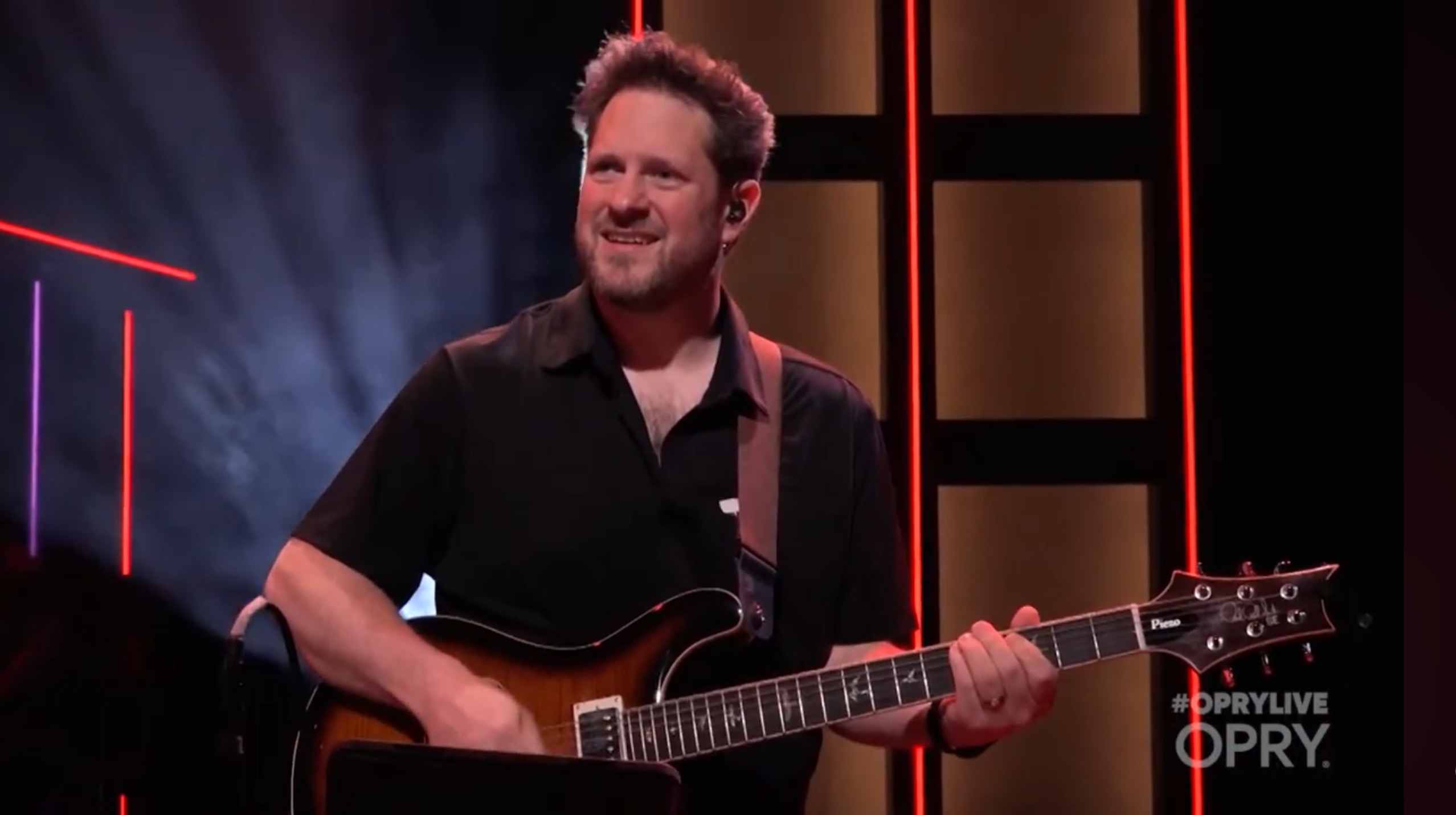 Jason Roller - Nashville Based Grammy Nominated Guitarist, Fiddler, Banjo And Mandolin Player. Plays With Alabama, Grand Ole Opry. Toured With Wynonna, Dave Mason, Dolly Parton!