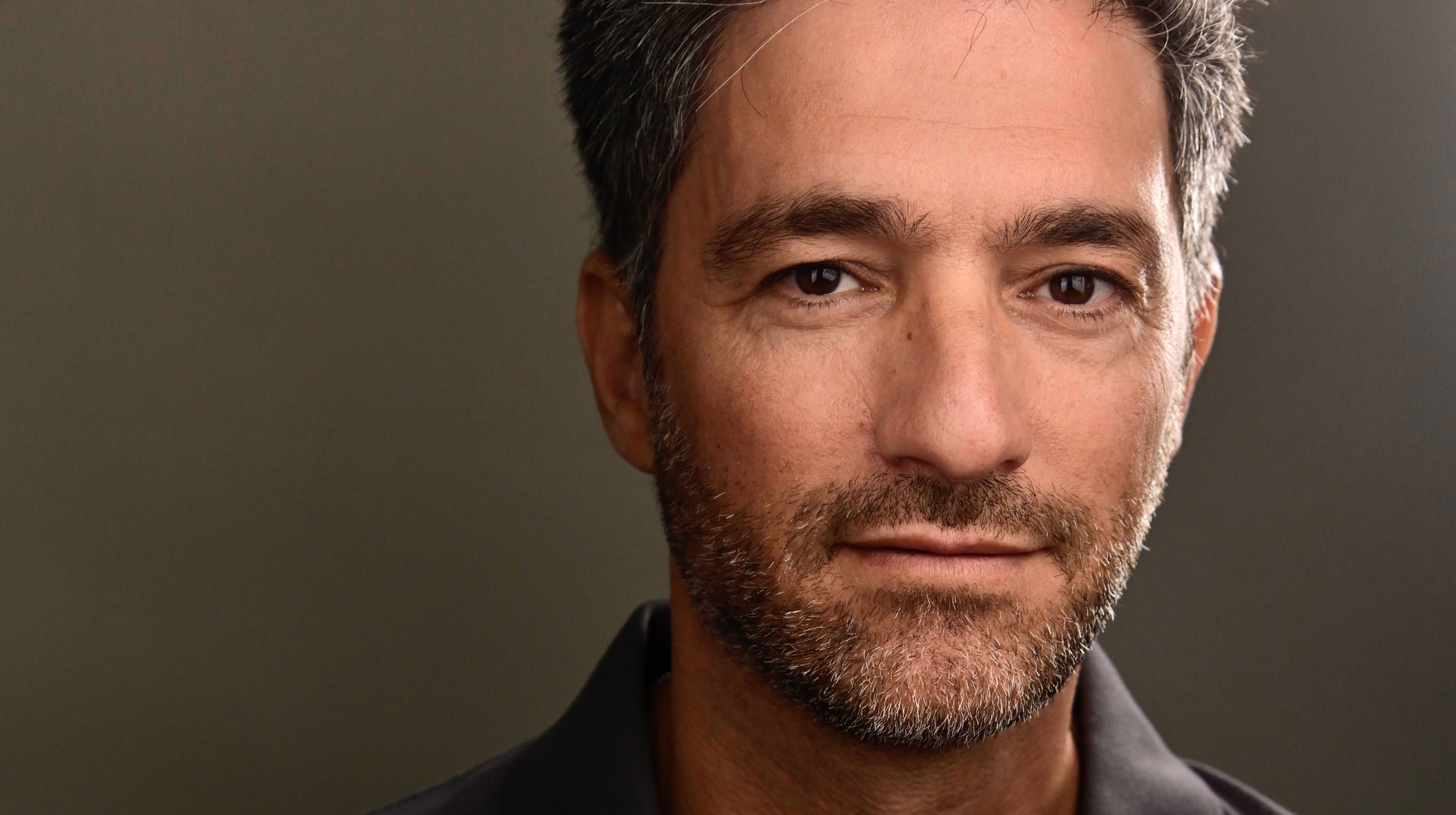 Yaniv Rokah - Israeli-Portuguese-American Filmmaker. "Queen Mimi" Award Winning Documentary Featuring Zach Galifianakis And Renée Zellweger. Also "Black Hat", "Follow Me" And "When Robert Met Judith"!