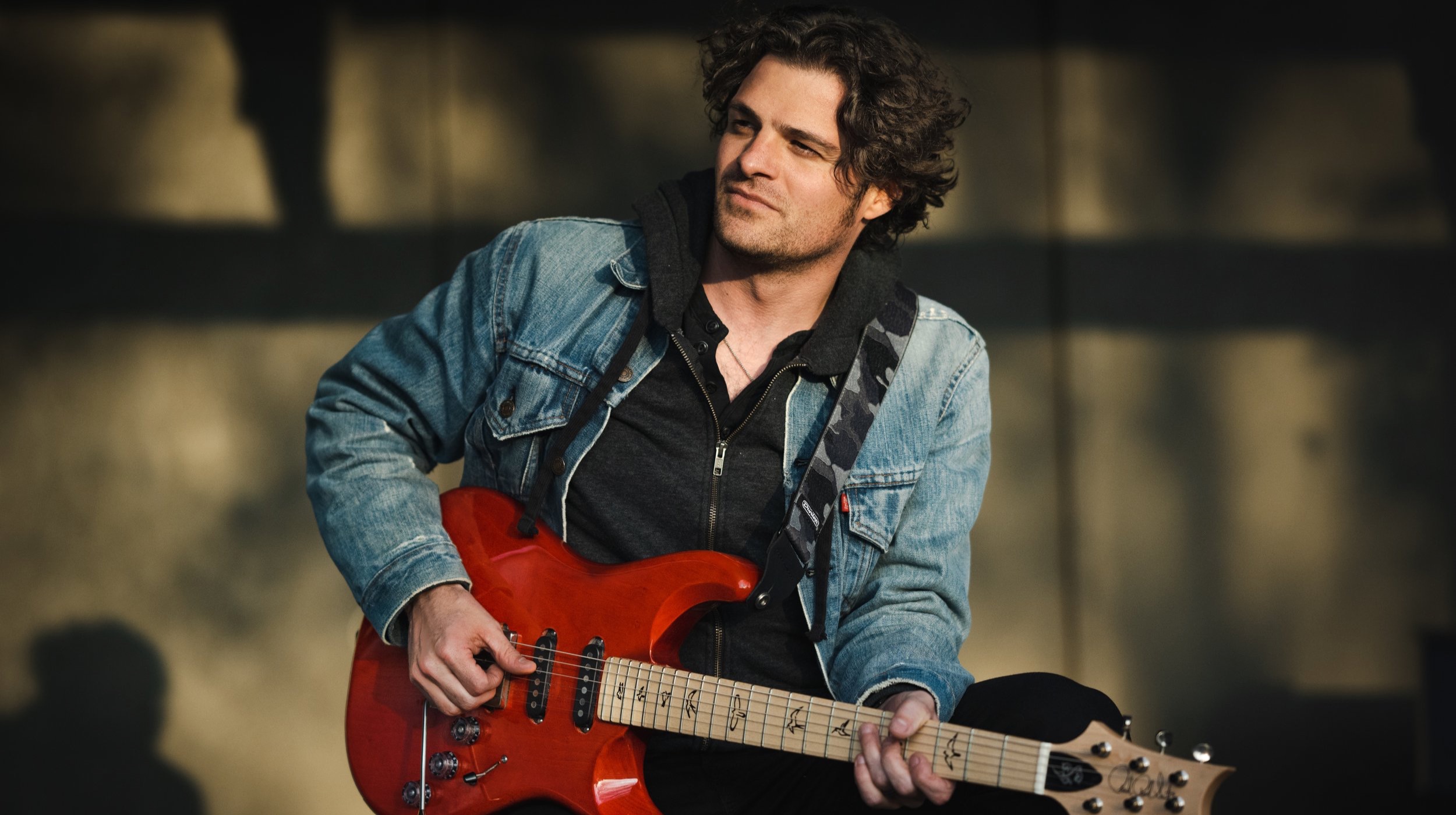 Mark Lettieri - 5x Grammy Winning Guitarist, Composer, Producer. Master Of Instrumental Music. Member Of Snarky Puppy And The Fearless Flyers. Recorded With Erykah Badu, David Crosby, The Jacksons, 50 Cent And Many More!