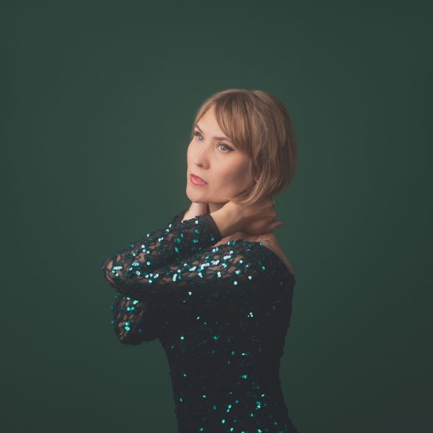 Alice Sandahl - Indie Musician. Founding Member And Keyboardist Of The Band La Luz. Got Her MFA And Now Mentors Other Artists! Alice Sandahl - Indie Musician. Founding Member And Keyboardist Of The Band La Luz. Got Her MFA And Now Mentors Other Artists!