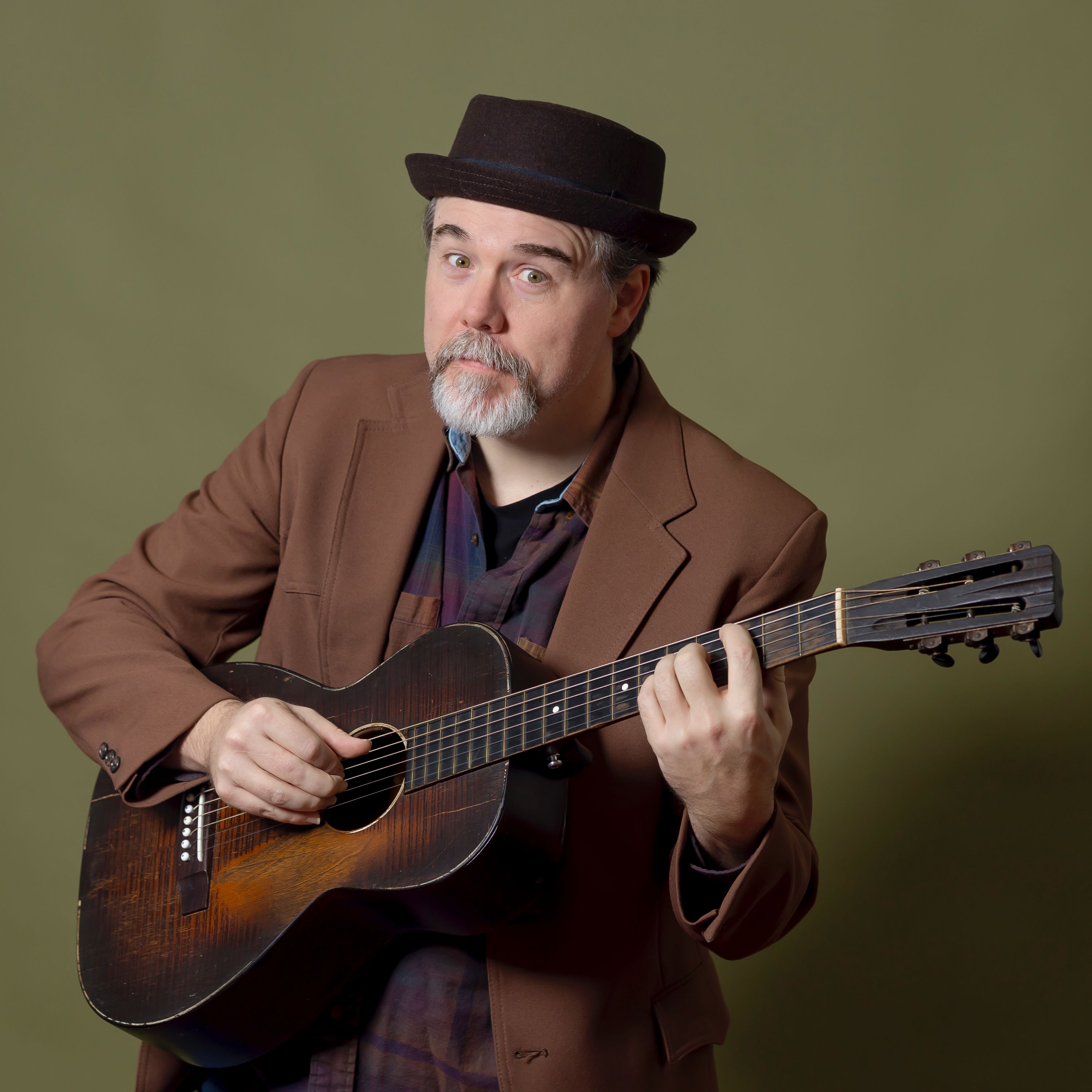 Paul Strickland - Professional Storyteller And Theatre Artist. Reupholstered Folk Tales, Fairytales For Adults And Future Adults, Tall-Tales And Historical Stories That Never Happened!