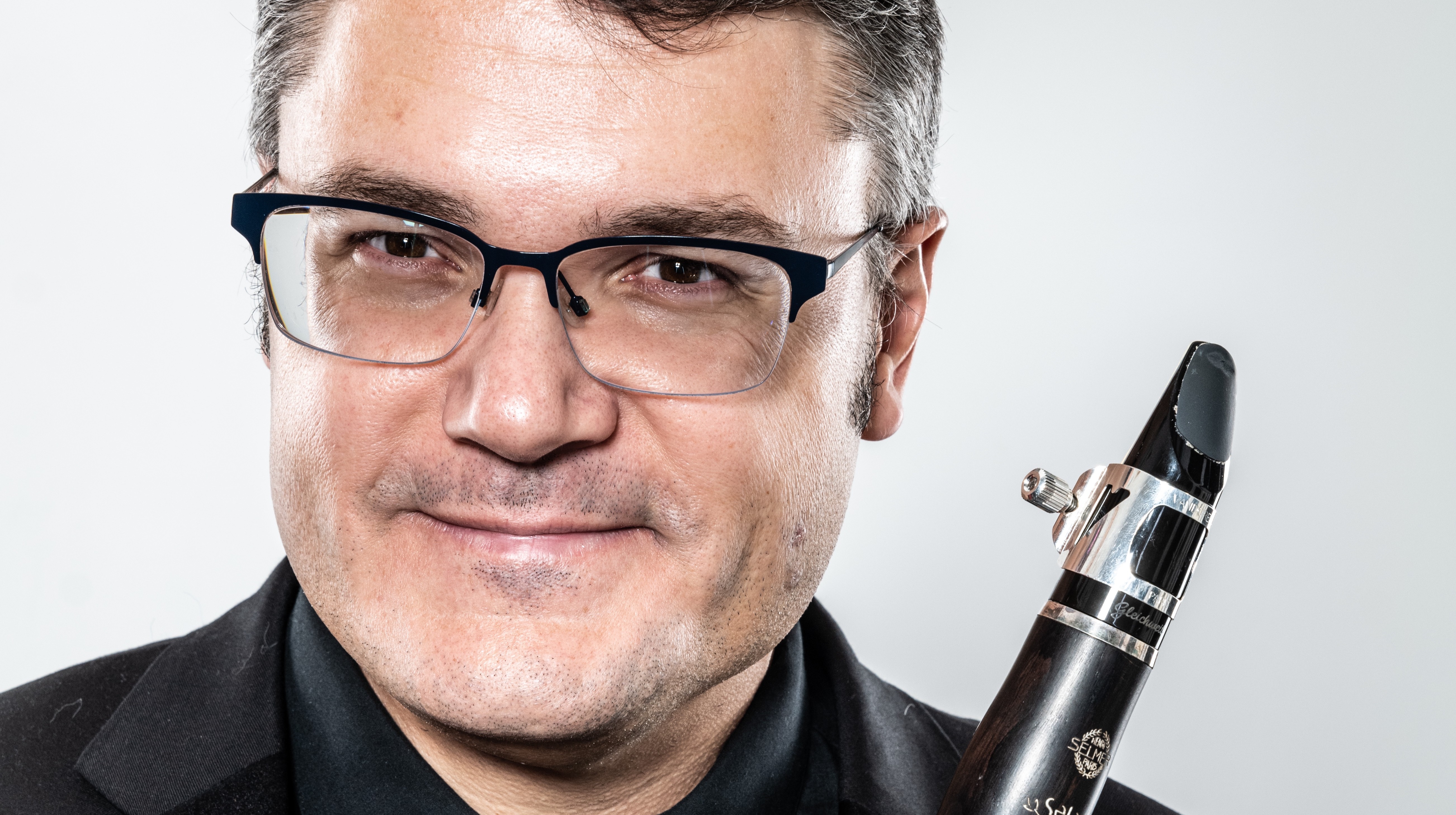 Pascal Archer - Principal Clarinetist With Several Orchestras And Broadway Musicals. Founder of Exponential Ensemble, Mixed Chamber Music Group!