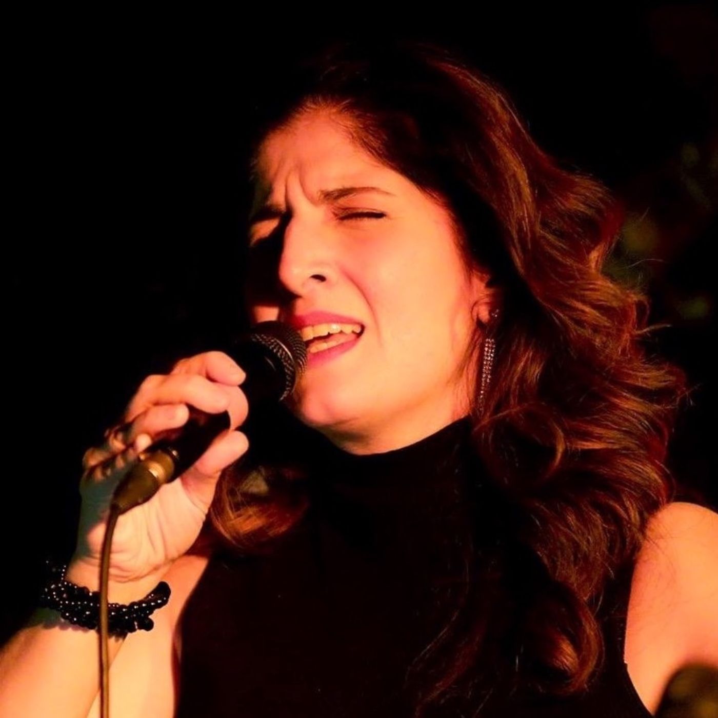 Melissa Stylianou - Superb Canadian Jazz Vocalist With Irish And Greek Cypriot Roots. Sings The Great American Songbook To Johnny Cash, And Also With The Duchess Vocal Trio!