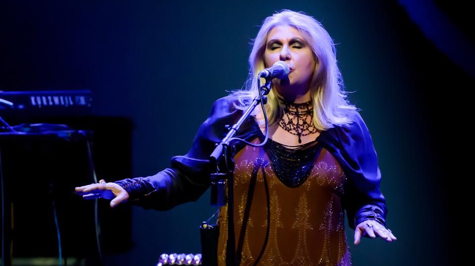 Annie Haslam - Singer With Renaissance, The Acclaimed British Symphonic Rock Band. "Northern Lights" Top UK Hit. 2nd Career As Visual Artist!