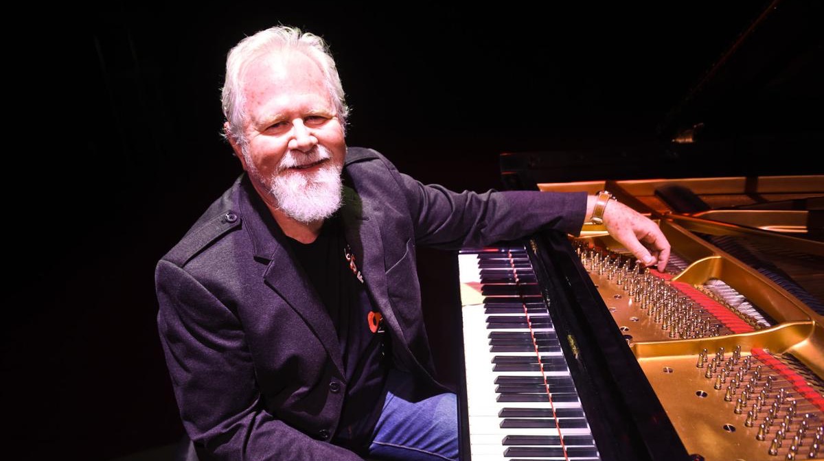 Philip Aaberg - Celebrated Pianist And Composer. 8 Solo Albums On Windham Hill Records. Performed on "Fooled Around And Fell In Love (Elvin Bishop), "Shannon" (Henry Gross), "Angel Of The Morning" (Juice Newton) And More!