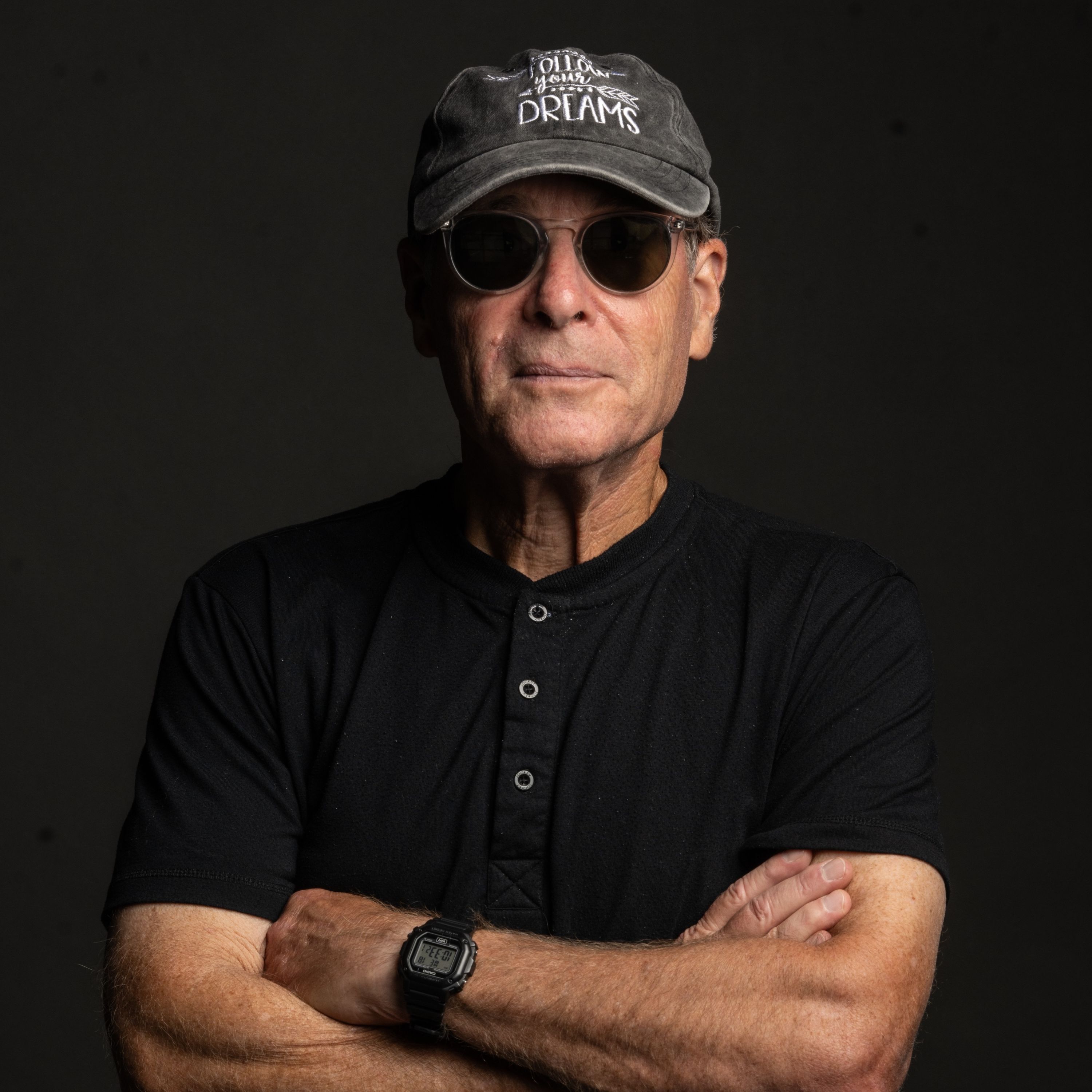 SPECIAL EPISODE - Turning The Tables: Robert Is Interviewed By Ivor Davis. Renowned Journalist, Investigative Reporter And Author!