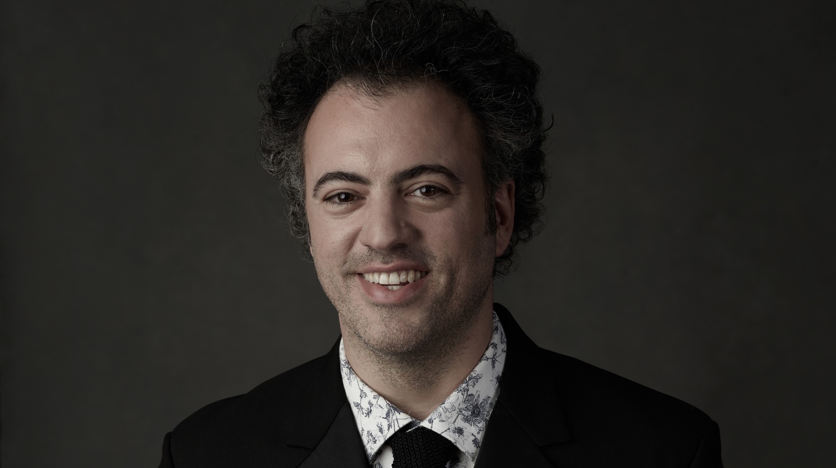 Eric Jacobsen - Conductor and Cellist. Musical Director of Virginia Symphony Orchestra and Orlando Philharmonic Orchestra. Artistic Director Of The Knights. Yo-Yo Ma, Bela Fleck!