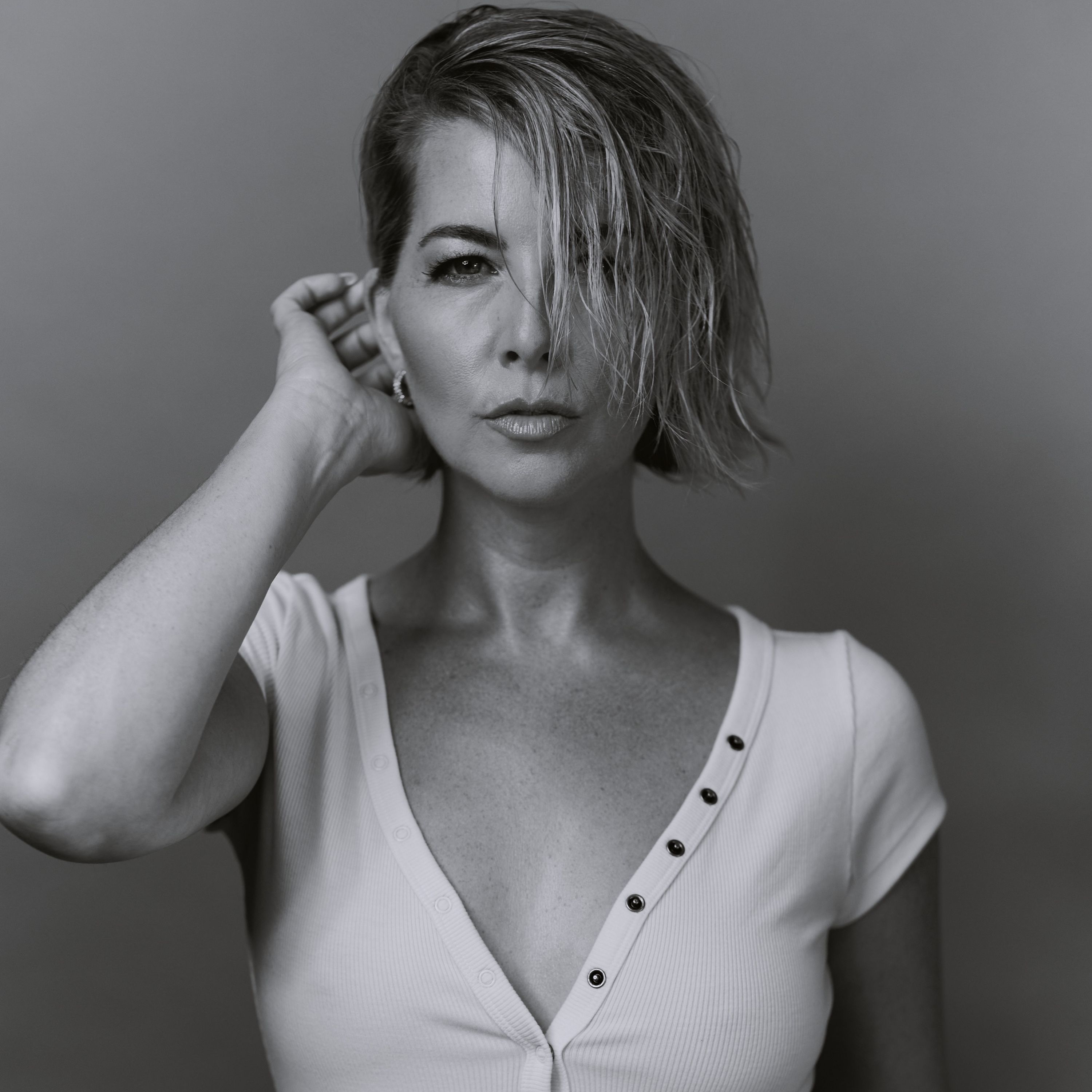 Morgan James - Spectacular Singer, Songwriter And Broadway Actress. Broadway Shows include "Motown: The Musical", "Godspell". Her Singing Runs From Joni Mitchell To The Beatles To Her Own Songs. New Album: "Soul Remains The Same"!