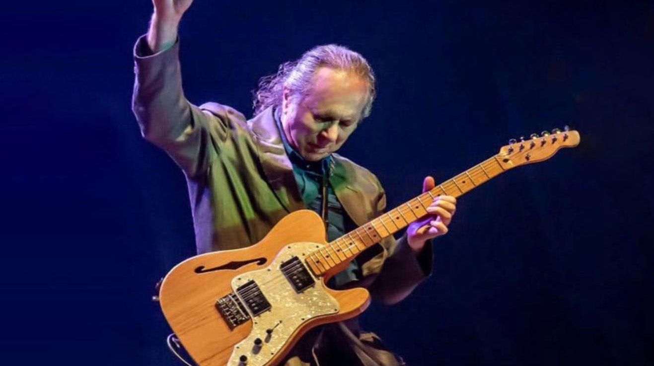 Rob Stoner - All-Star Musician. Played On Don McLean's "American Pie". Toured With Bob Dylan. Played With Chuck Berry, Joni Mitchell, Ringo Starr, Bruce Springsteen, Robbie Robertson, Carlos Santana, Robert Gordon And More!