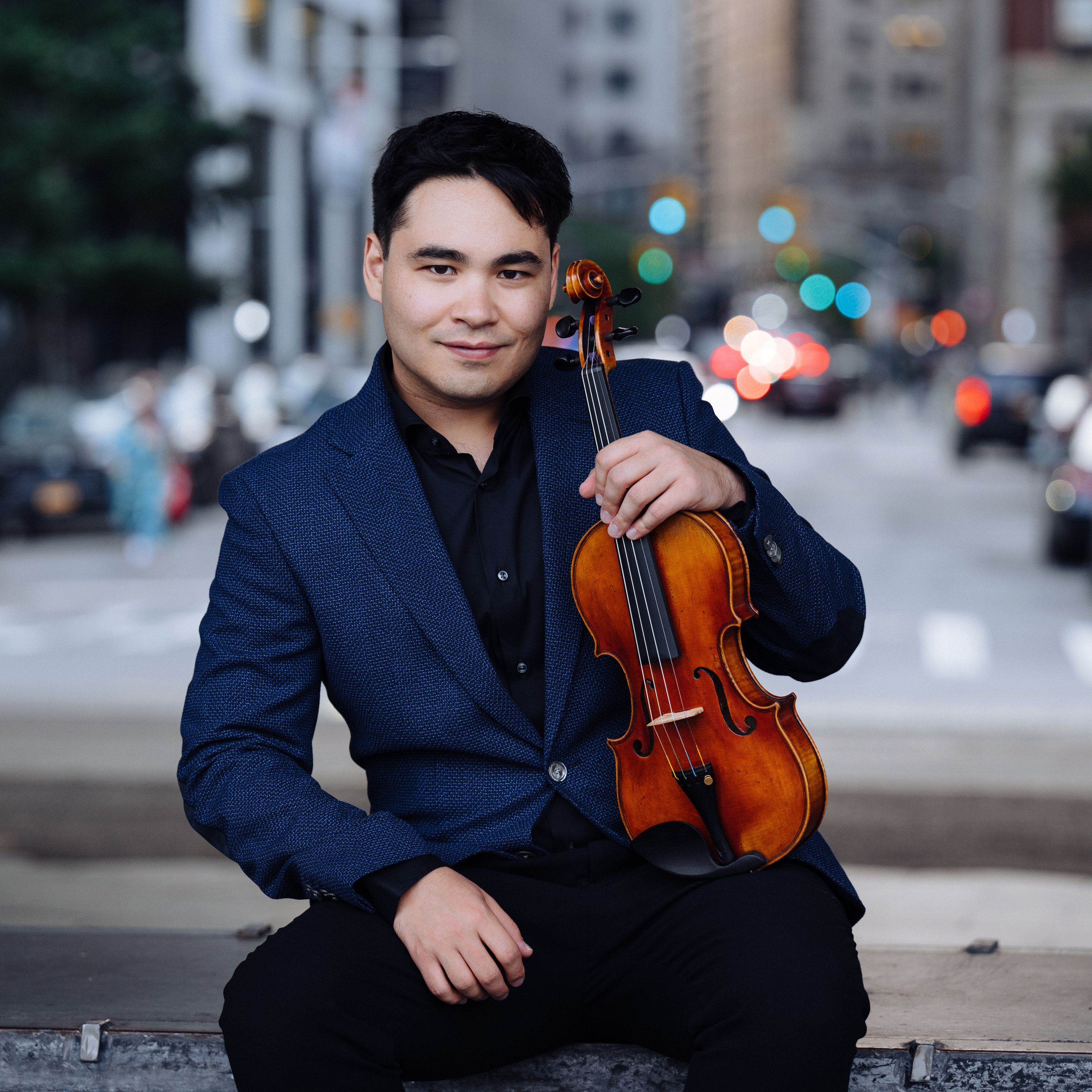 Eric Silberger - Virtuoso Violinist. Winner Of Tchaikovsky Competition. Soloist, Recitalist And Chamber Musician. Has Performed All Over The World Including With Itzhak Perlman. Co-founder of Hawaii Intl Music Festival!