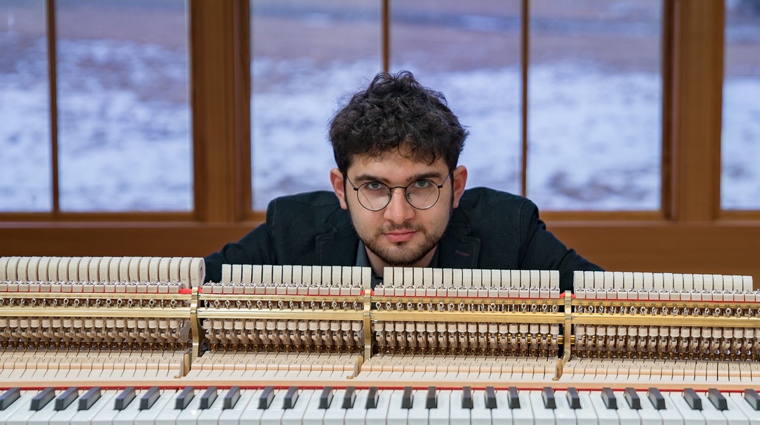 Roman Rabinovich - Acclaimed Classical Pianist And Visual Artist. Winner Of The Rubenstein Piano Competition. Has Performed Throughout The U.S. And Europe Including With Zubin Mehta!