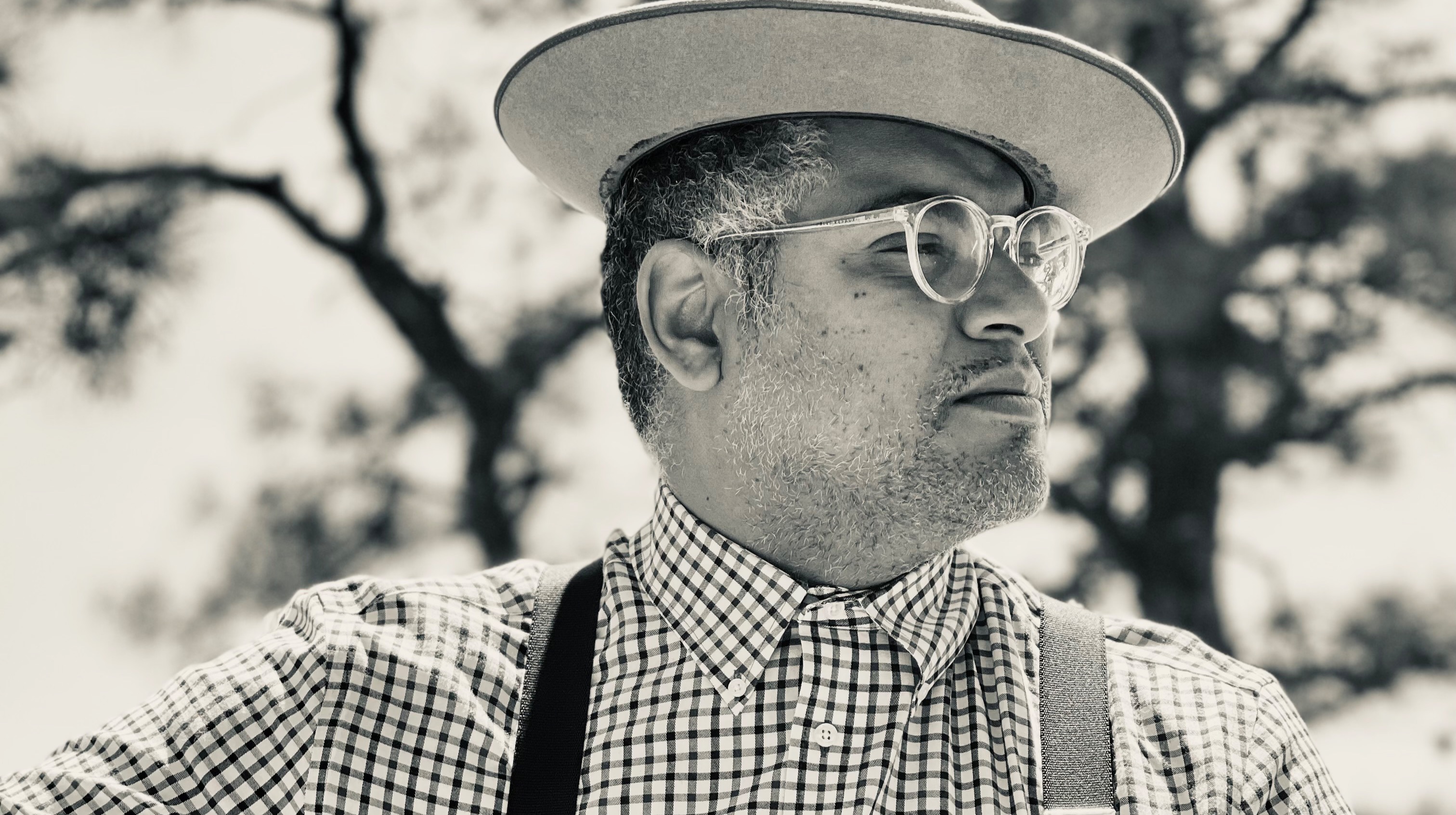 Dom Flemons - "The American Songster". Songwriter, Multi-Instrumentalist. Grammy Winner, Emmy Nominee. Plays 100+ Years Of American Roots Music. Performed At Grand Ole Opry!