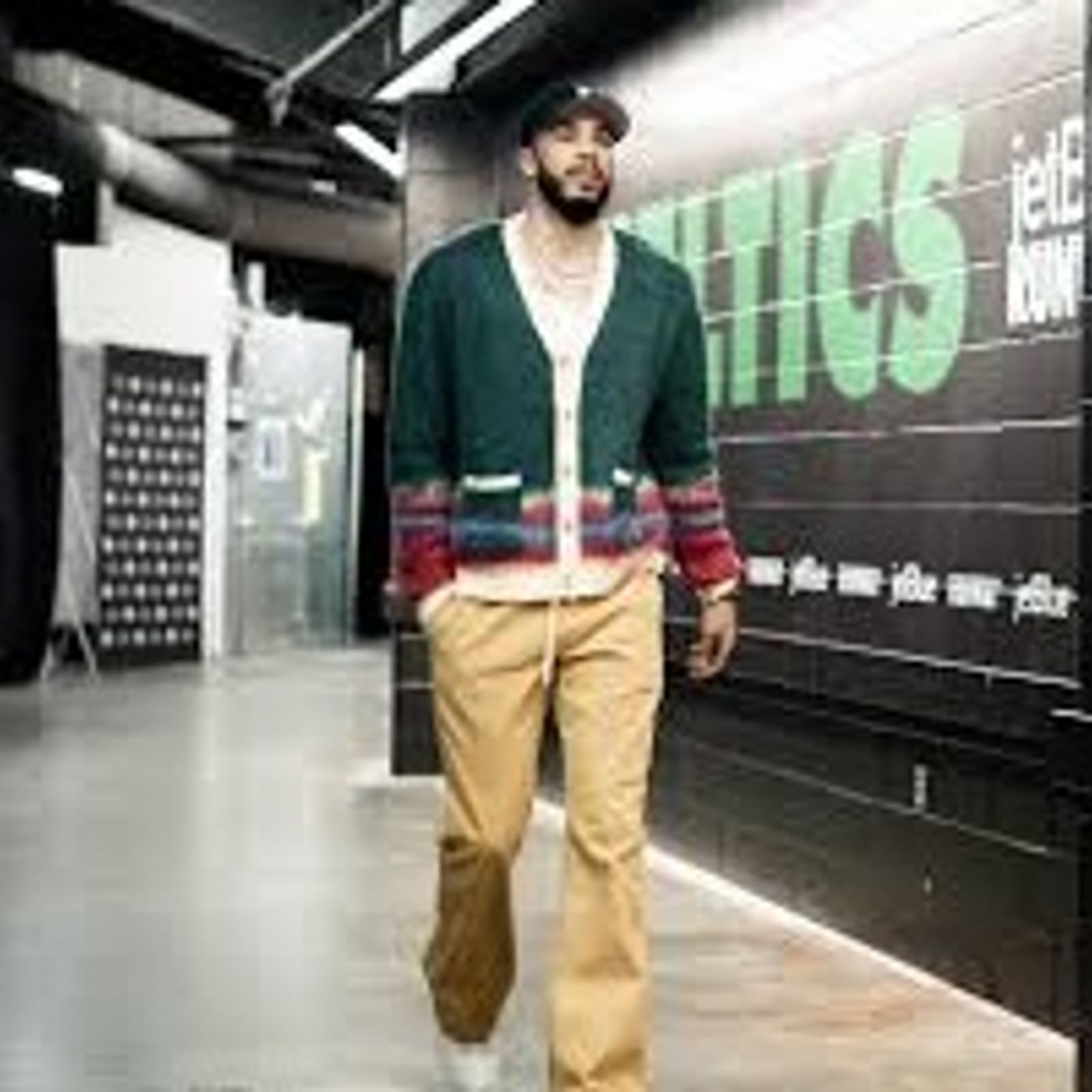 פרק 176- טייטום?