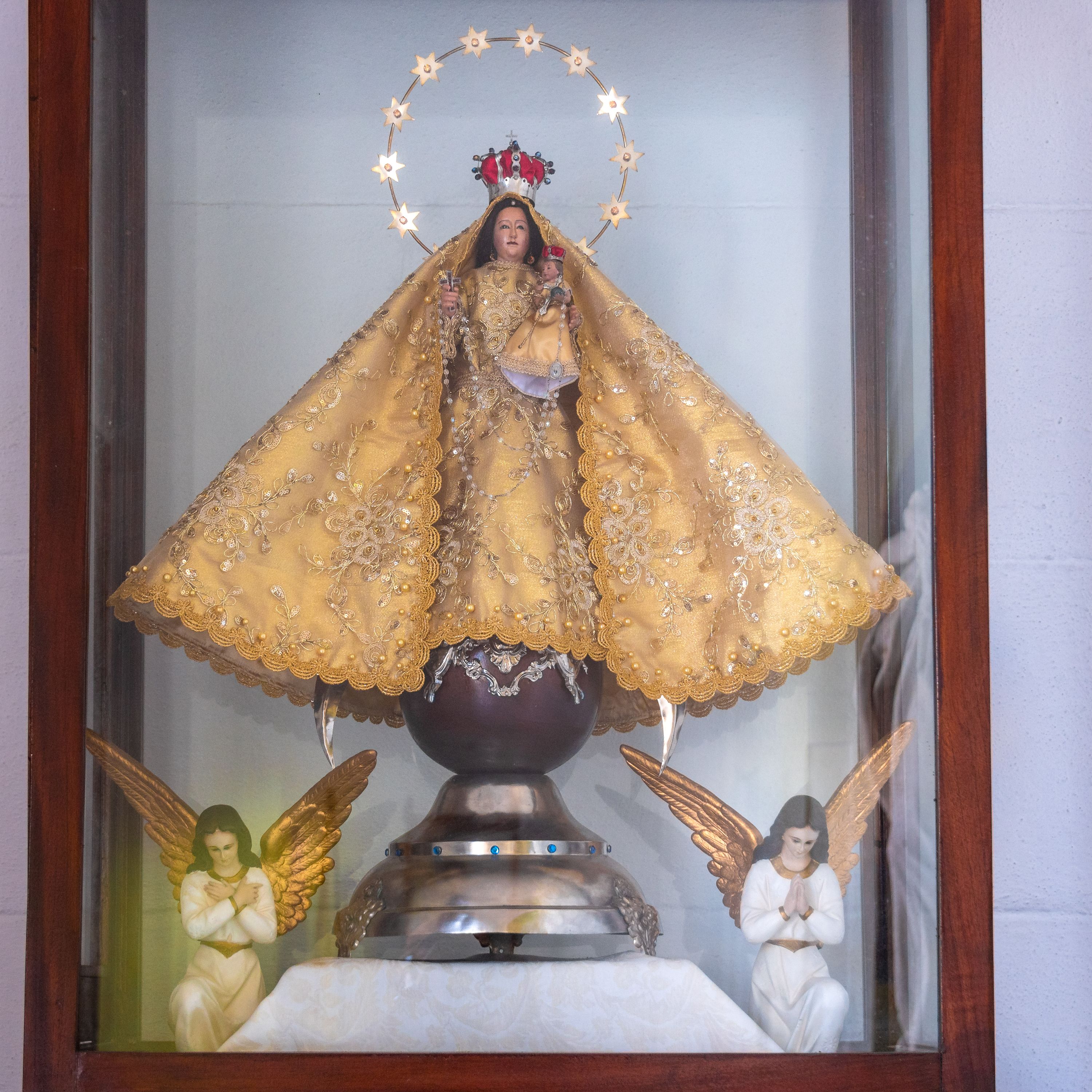 6 de septiembre - Oración para que la Virgen de la caridad del cobre te ayude a salir de una situación difícil episode artwork