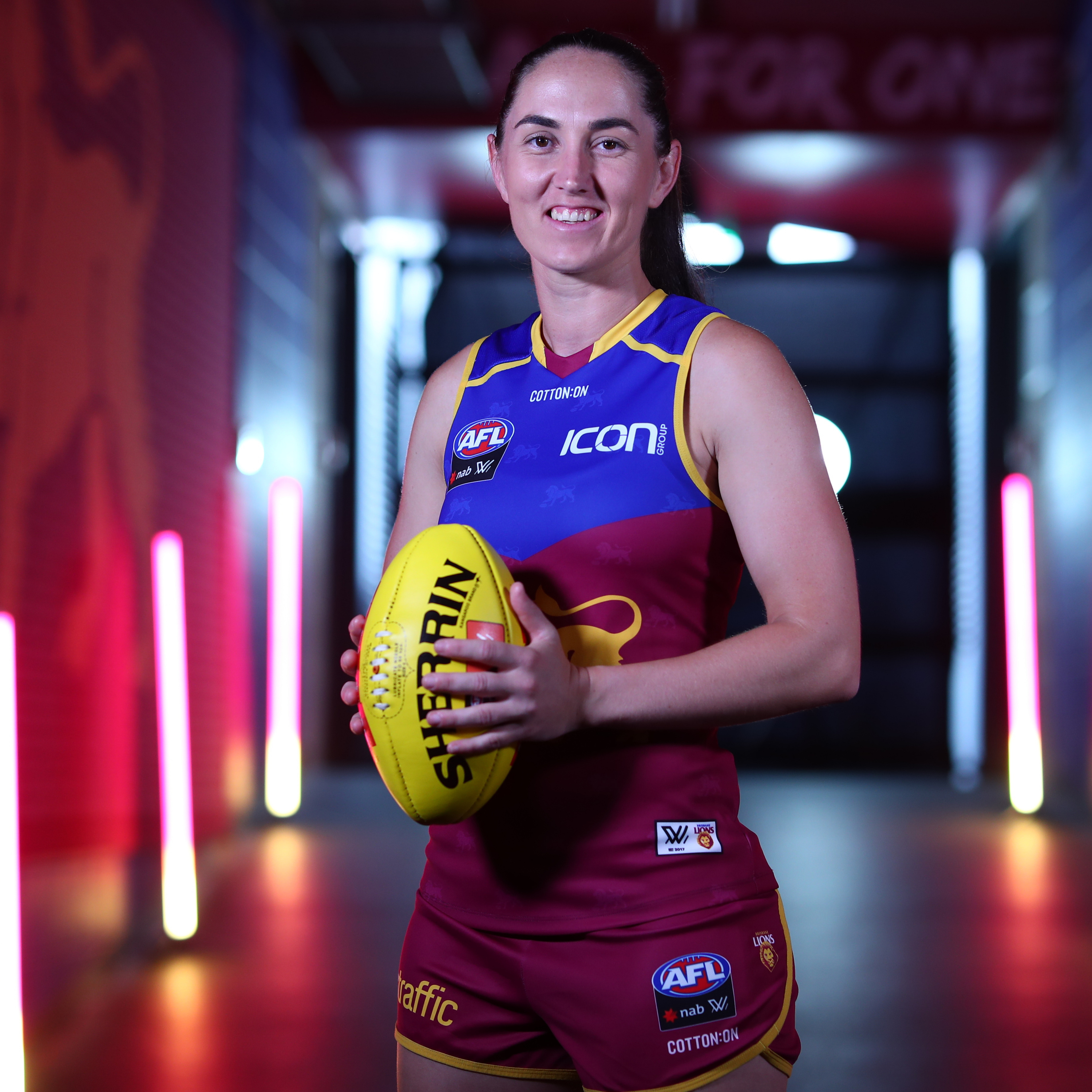 Sharni Webb - Teacher, Wife, Plant Enthusiast, Brisbane Lions AFLW Vice-Captain episode artwork