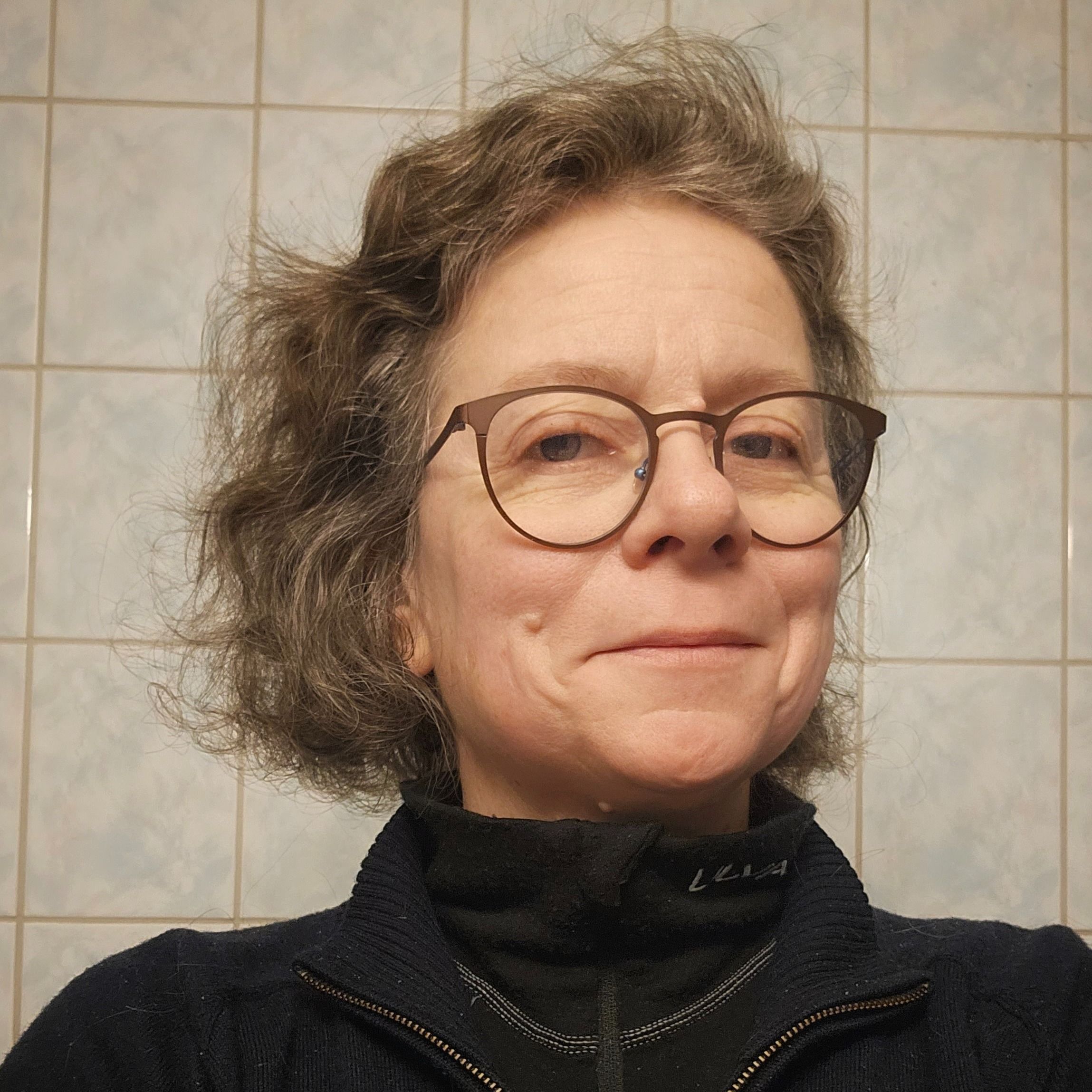 Ep. 412 - Julia Reinhart - Photographin reist nach Antarktis (in Swiss-German)