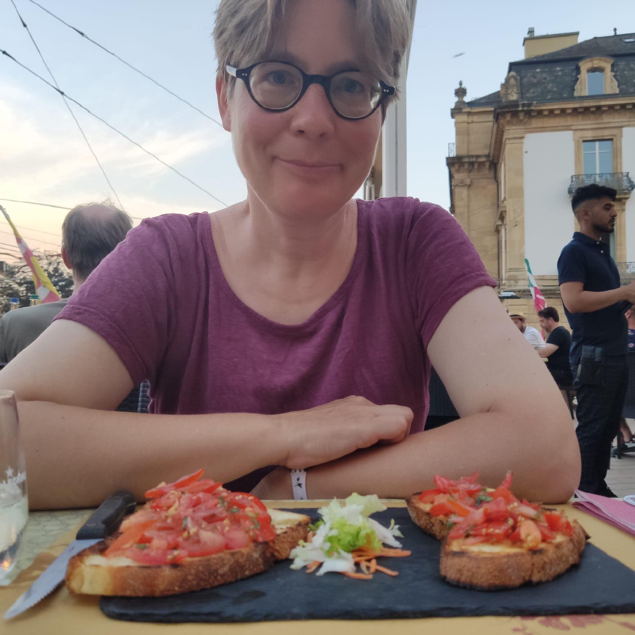 What is the right book for you? Christa in Swiss German