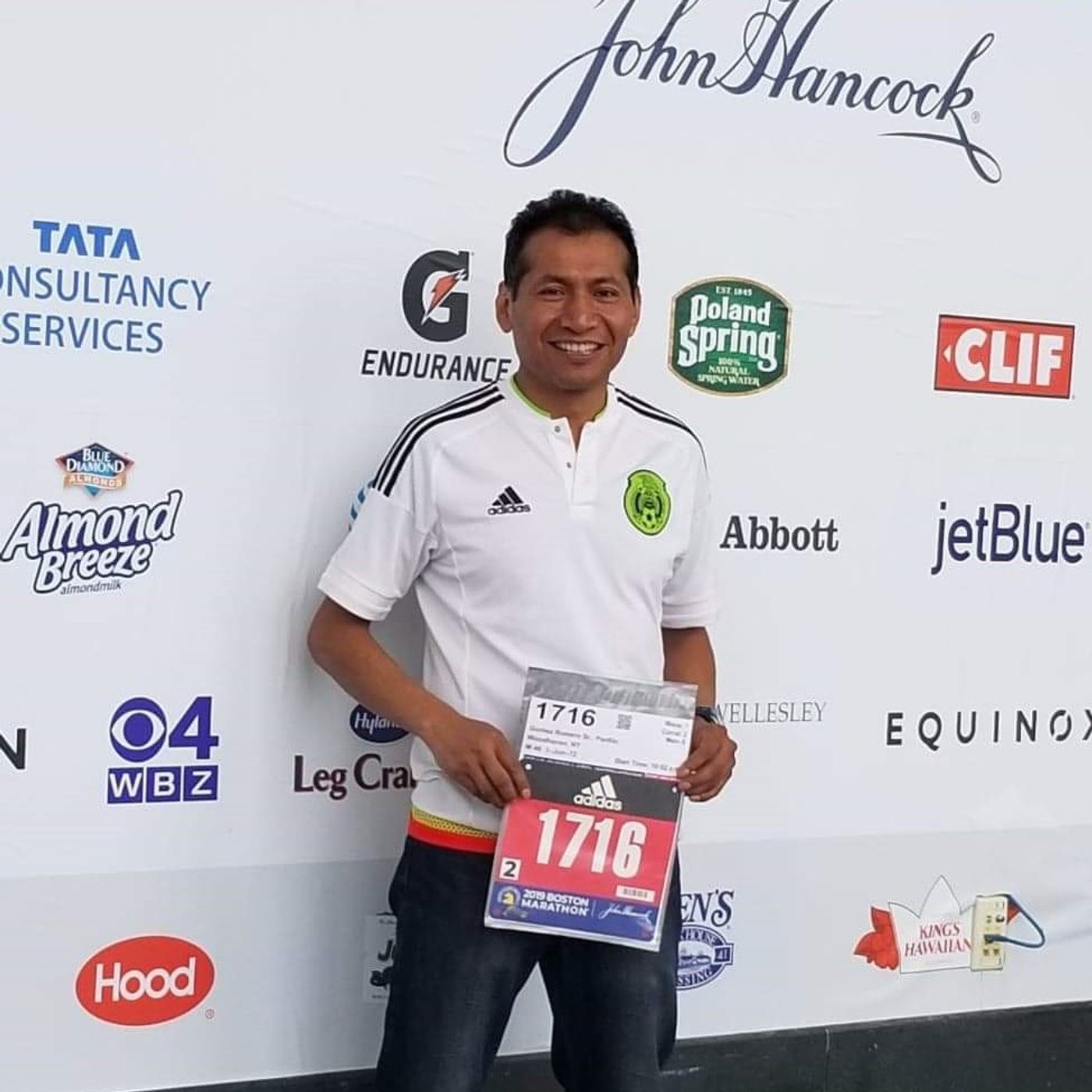 Panfilo Gomez Romero - Running New York City Marathon in 2:48 at 48 years old (in Spanish) episode artwork