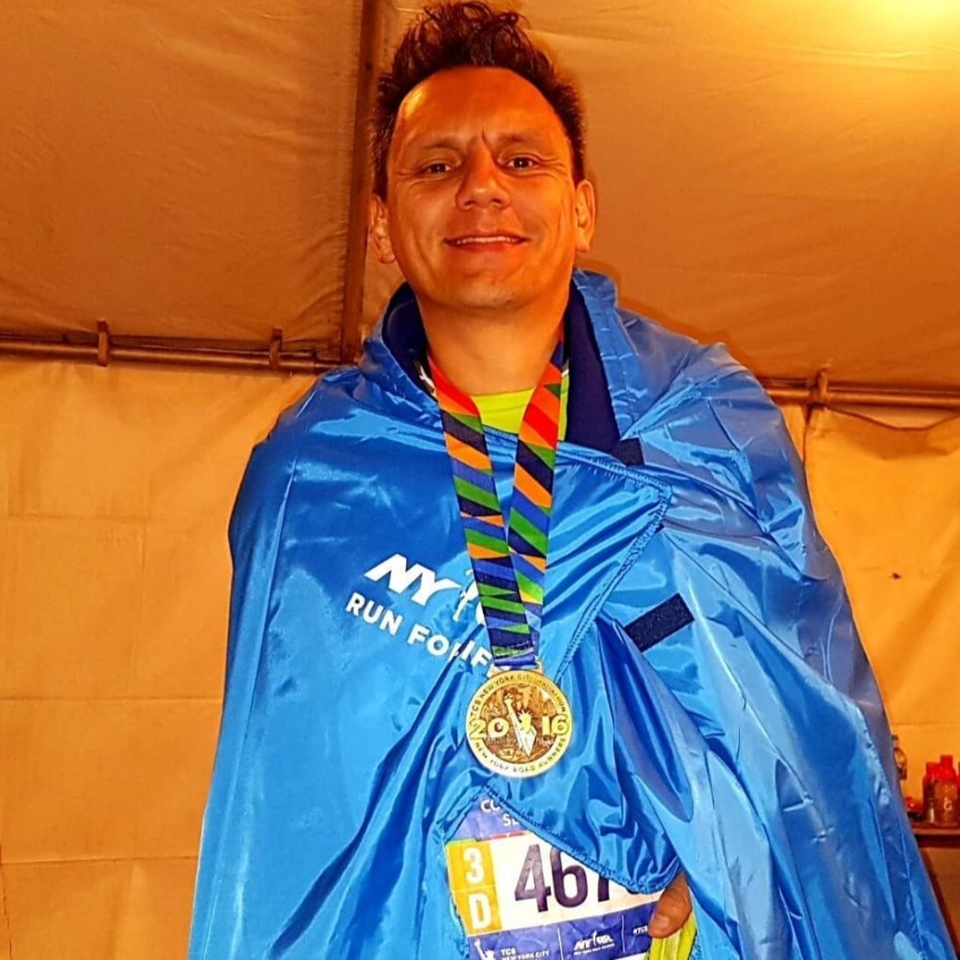 Running for the health and pleasure - Ariel Yevara (in Spanish)