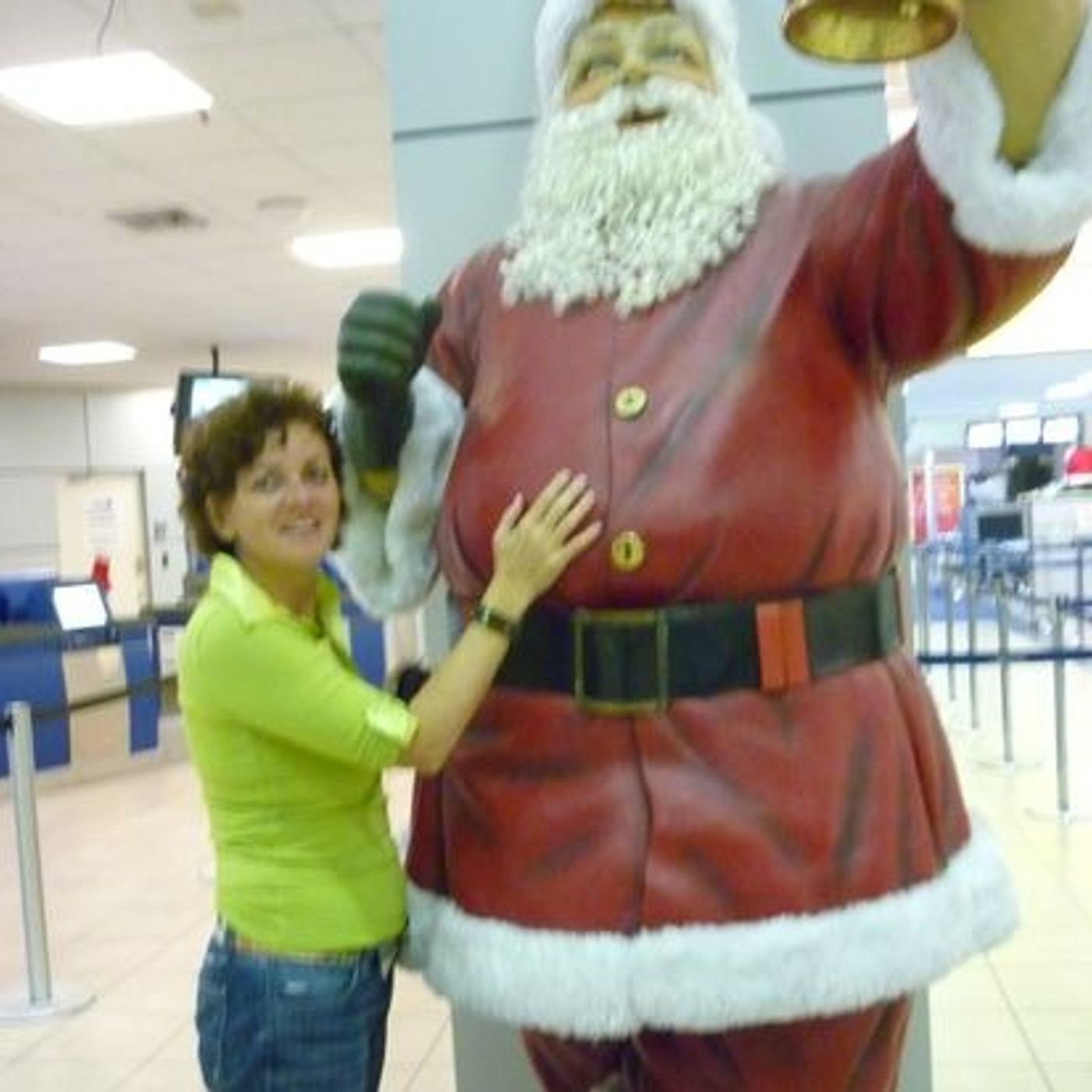 Ep. 335 A message from the Santa Claus Entrepreneur Family