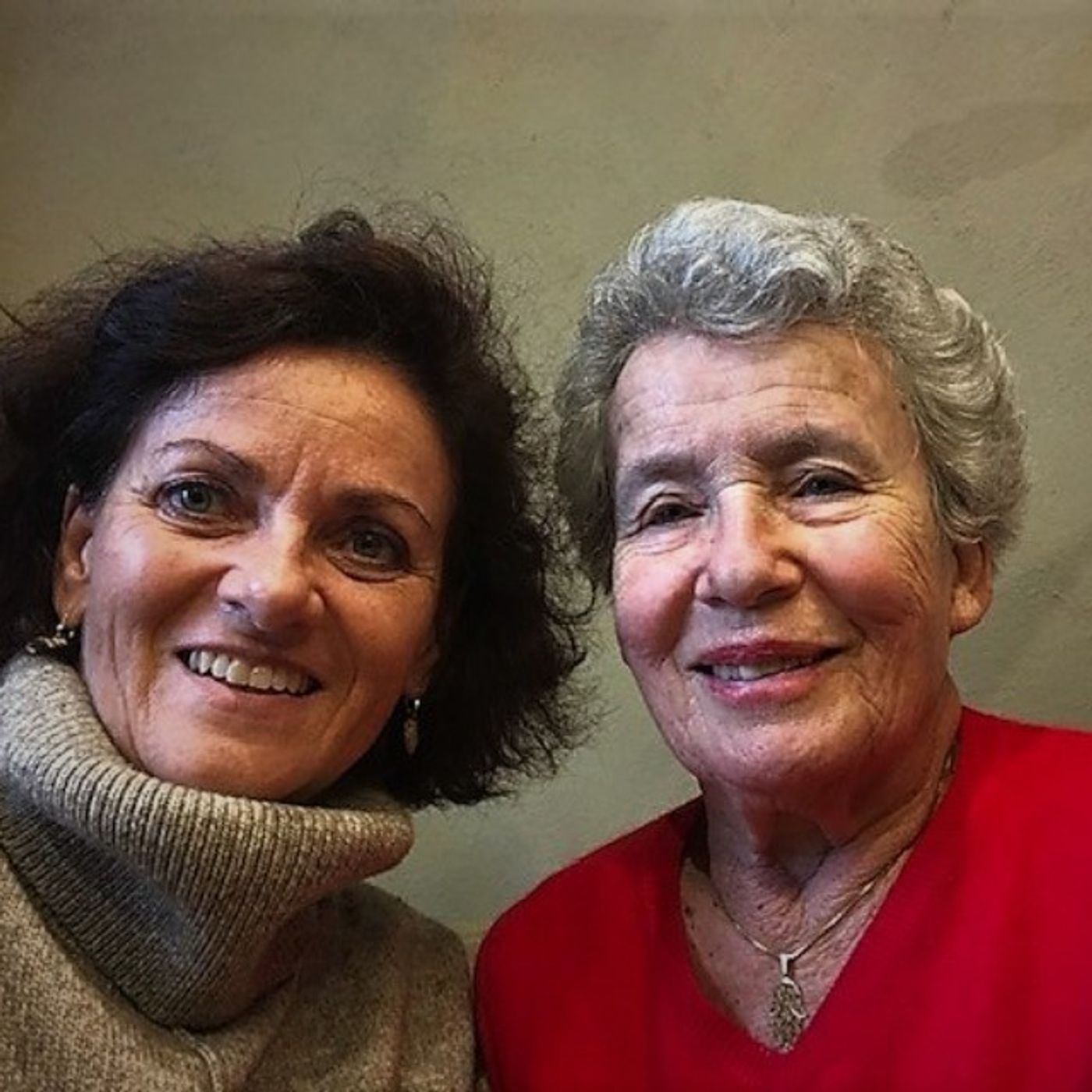Agnes Hirschi - Surviving in Budapest in the Bomb Shelter