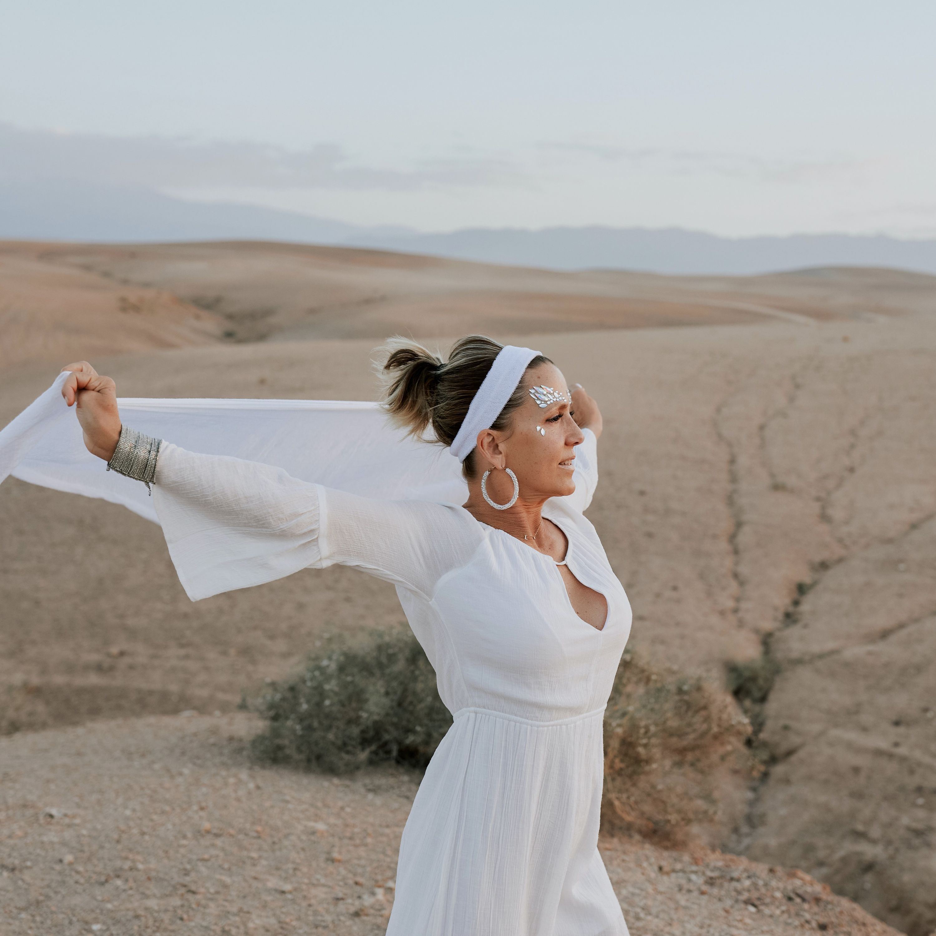 Ep. 340  - Laura, CEO of  LeveledUP Experiences - Travel and Experience