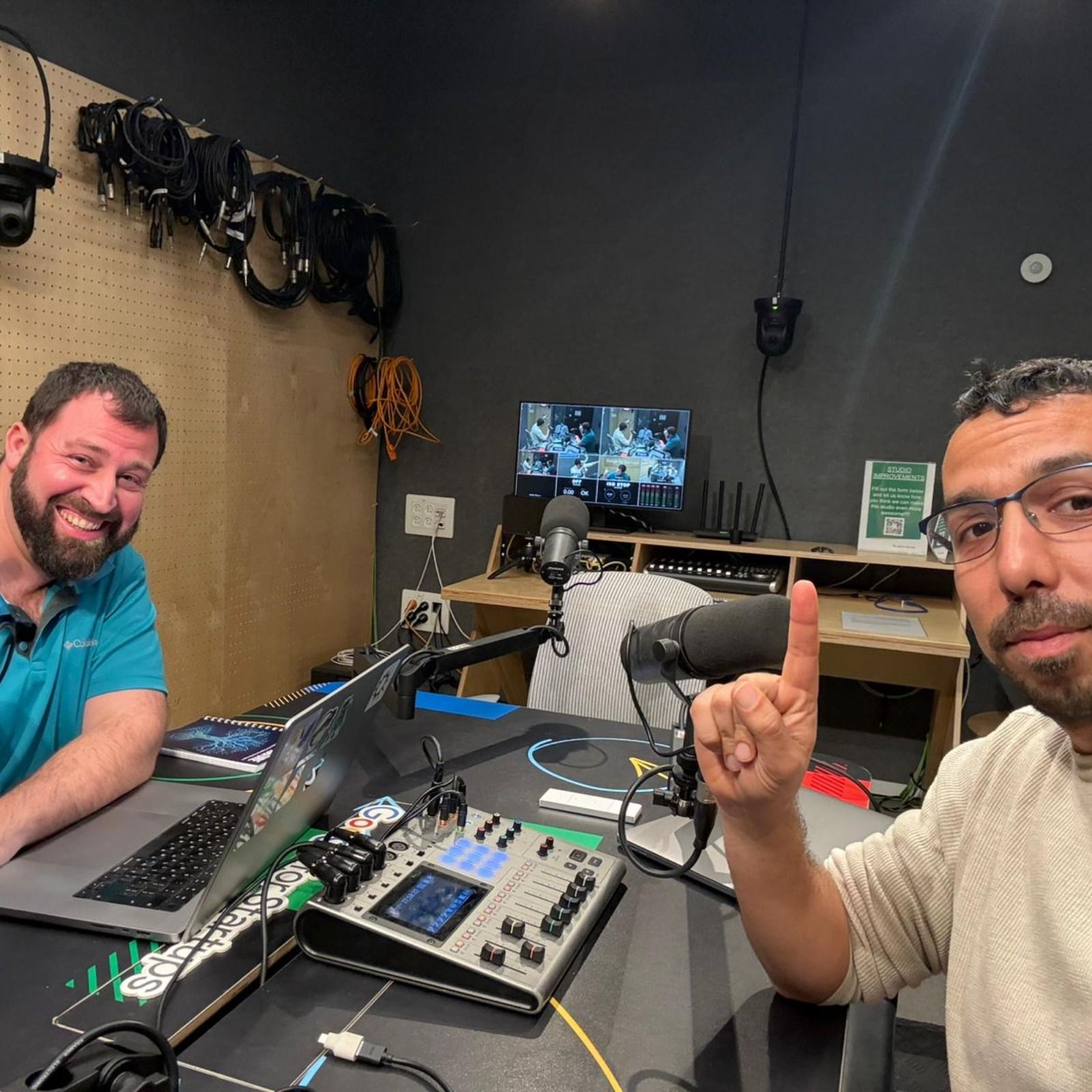 Podcast episode cover art: פשוט אמרו לא! דרכים להגיד לא ולצאת מיזה בחיים