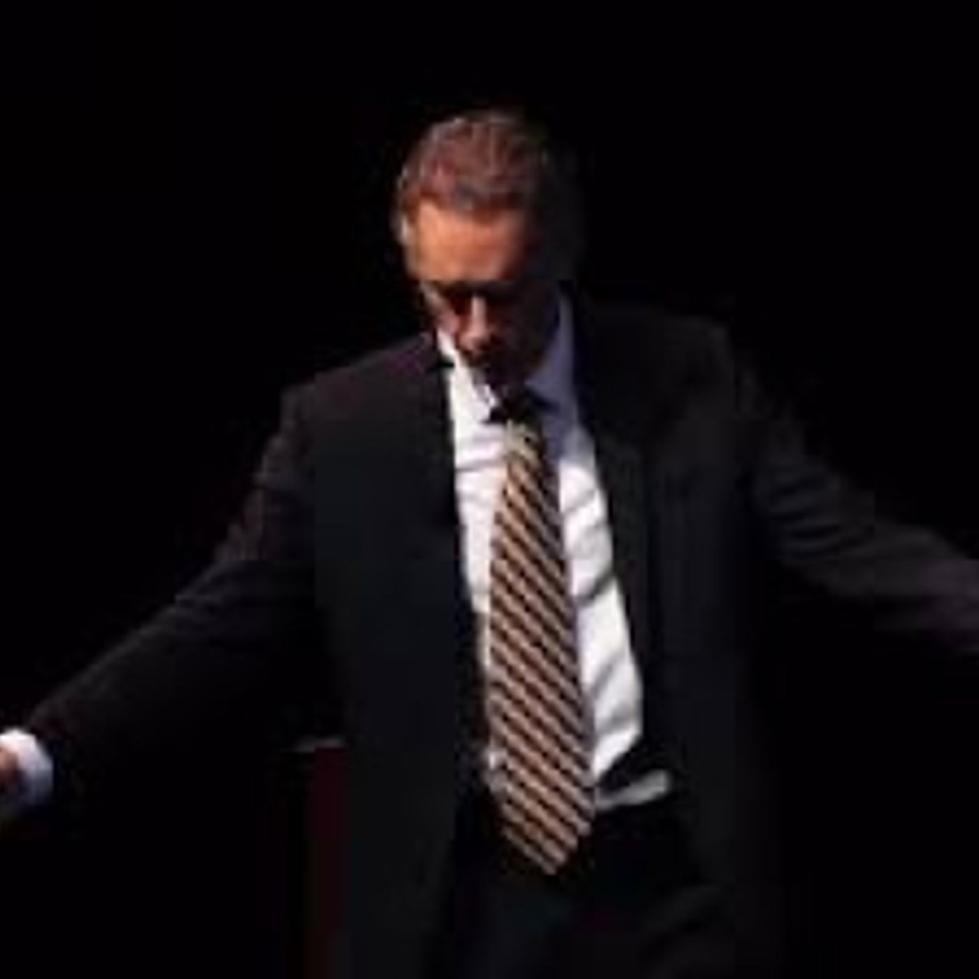 Jordan Peterson talks About What Attracts Men & Women