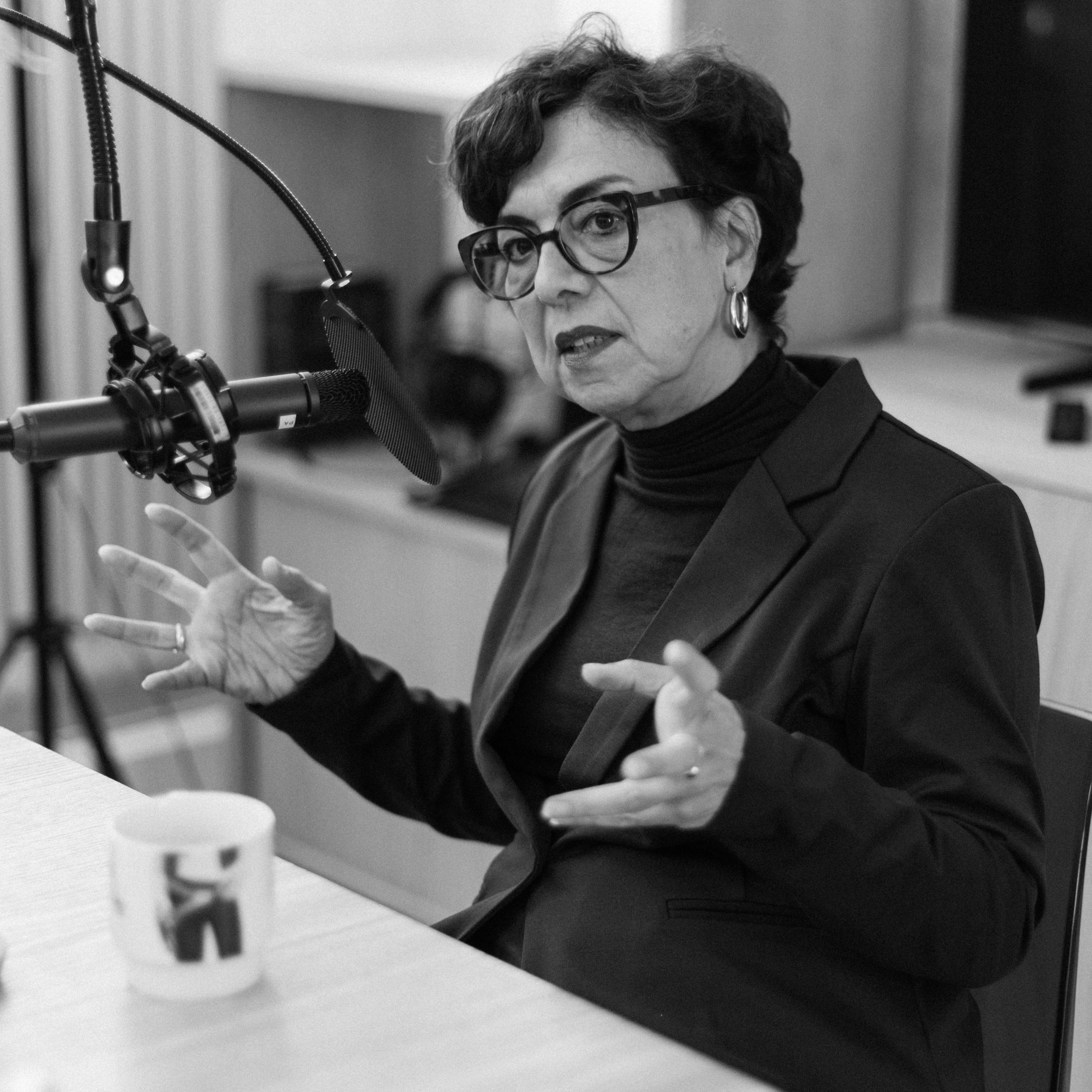 Mariam Lau, verstehen Sie den Iran? Und Merz?