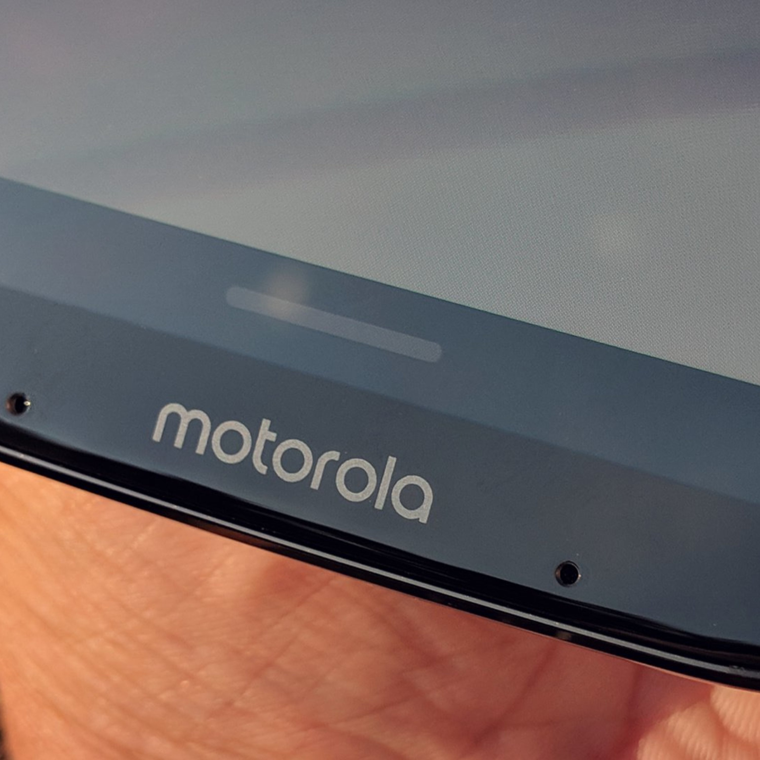 In Brief:  LG G7 ThinQ, T-mobile's new Uncarrier, and much more! episode artwork
