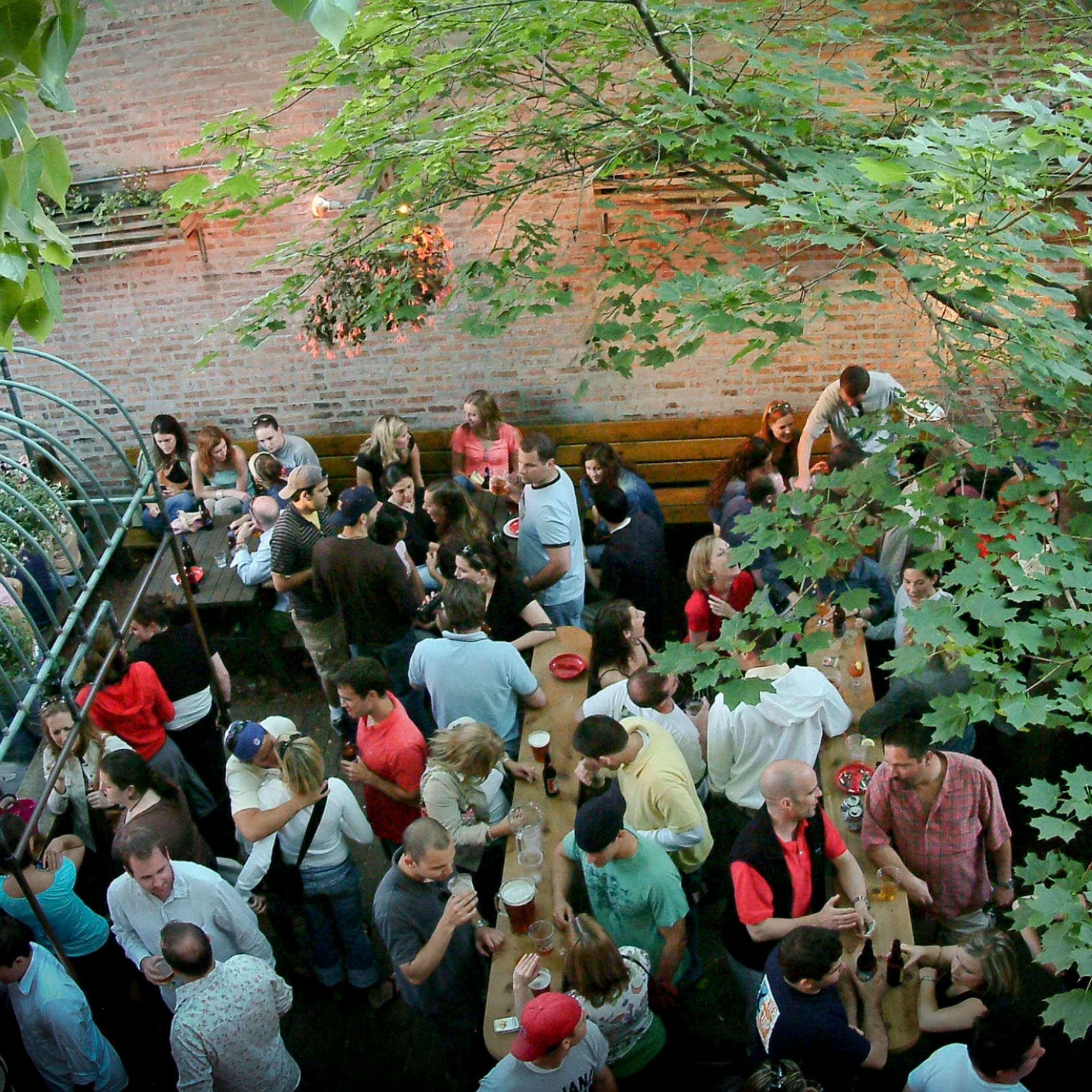 Episode 21:   Sheffield's Wine & Beer Garden, Chicago, IL