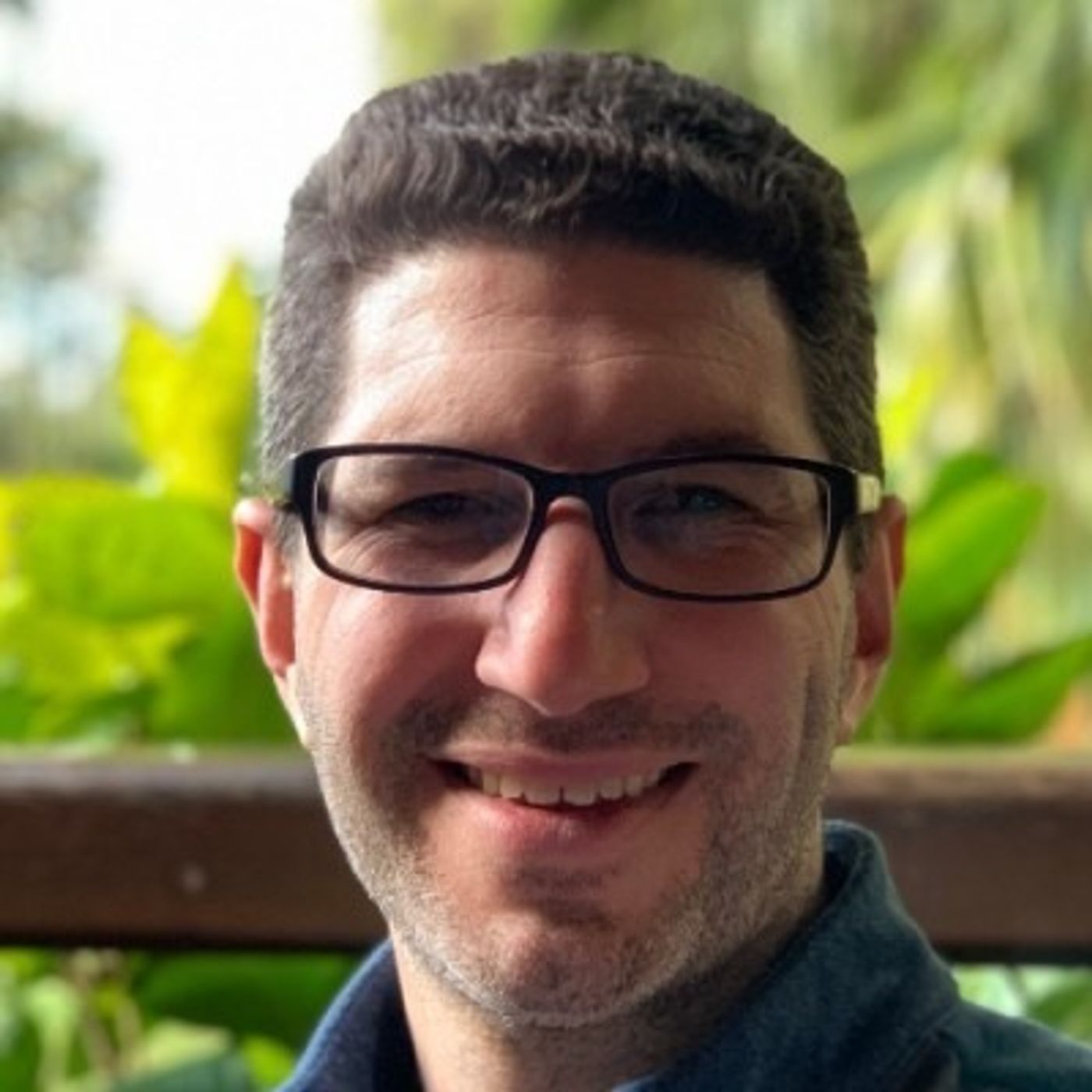 Jake Levirne On How to Use AI and The Internet the Right Way, How It Affects Our Psyche and How to Use New Tools Ethically.