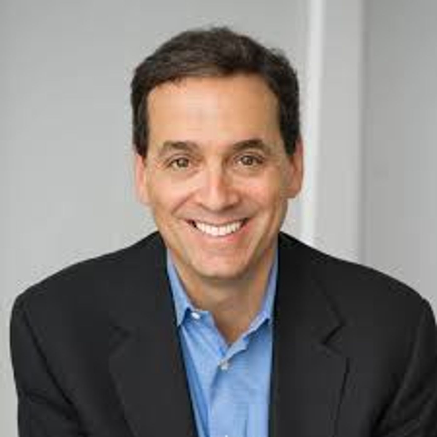 SPOTLIGHT: Dan Pink on Motivation and Drive (20 Min)