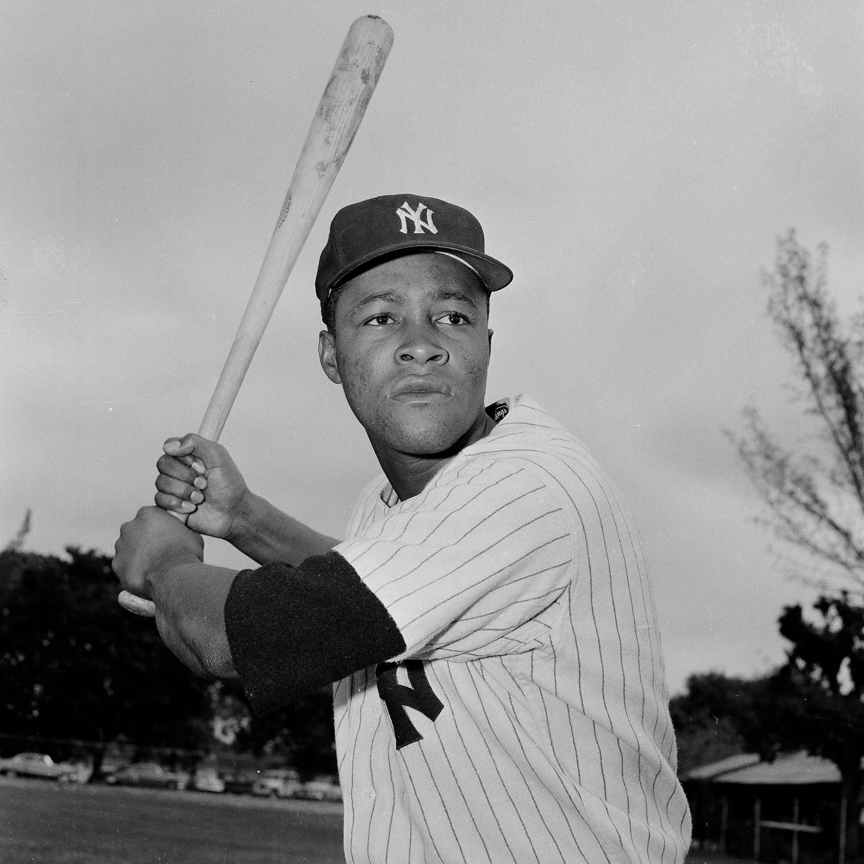 #OTD: Elston Howard Breaks Yankees’ Color Barrier in 1955